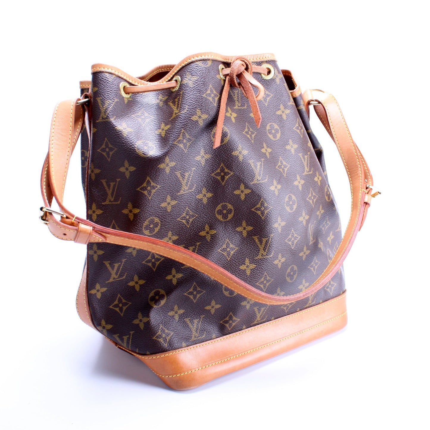 Louis Vuitton Noe Monogram Handbag 4 2