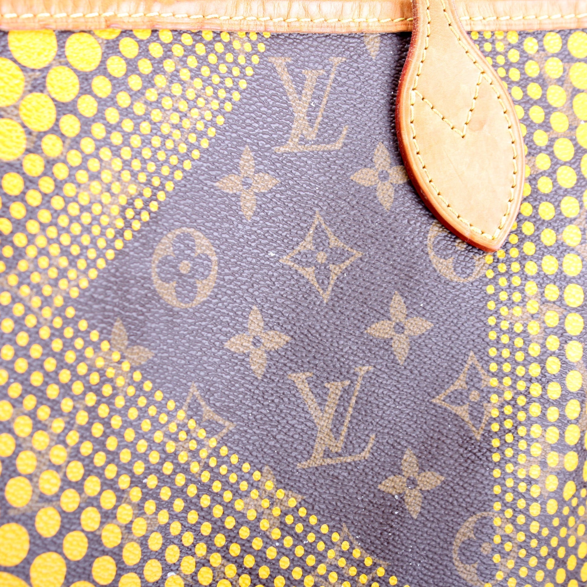 Louis Vuitton Neverfull MM Kusama Tote Bag