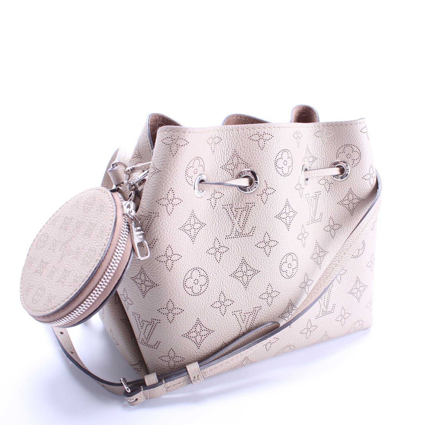 Louis Vuitton Bella Mahina Handbag Mahina 1
