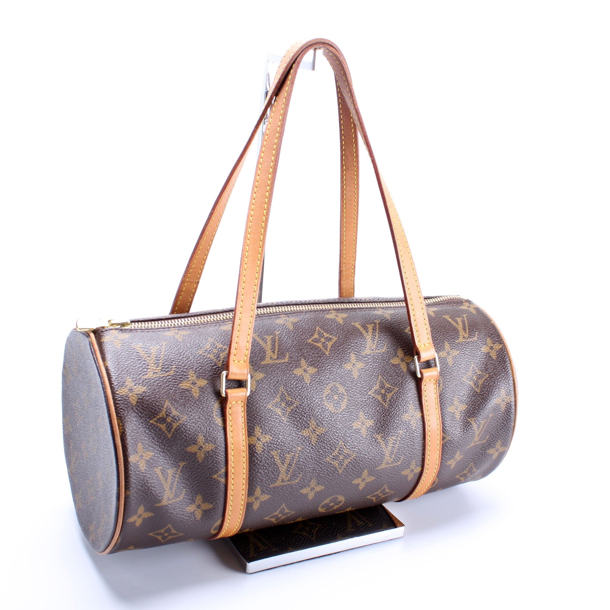Louis Vuitton Papillon 30 11.5 Monogram Handbag