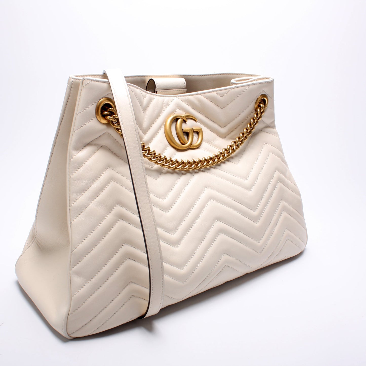 Gucci Marmont Medium Shoulder Bag