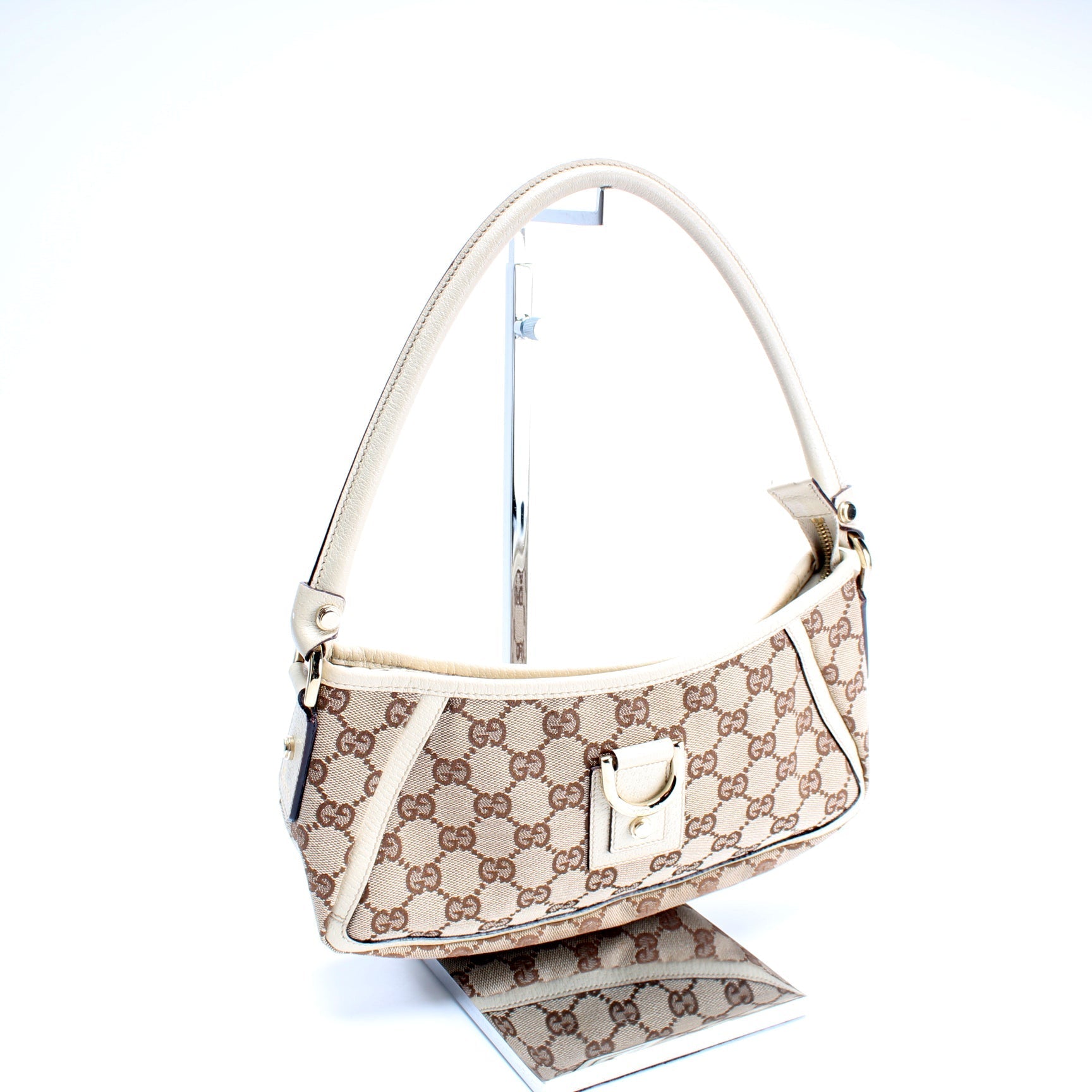 Gucci GG Abbey Pochette Canvas Travel Bag
