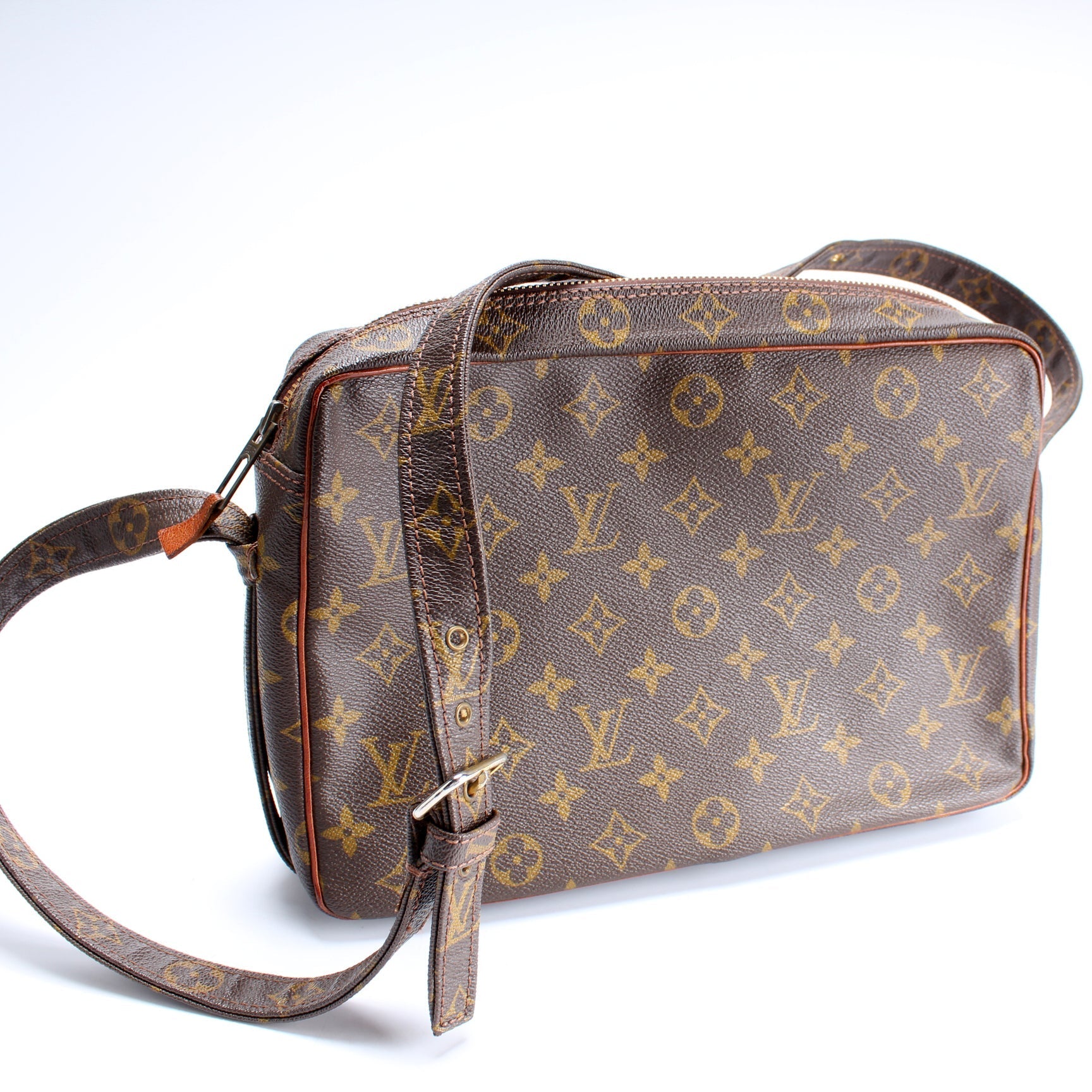 Louis Vuitton Monogram Shoulder Bag