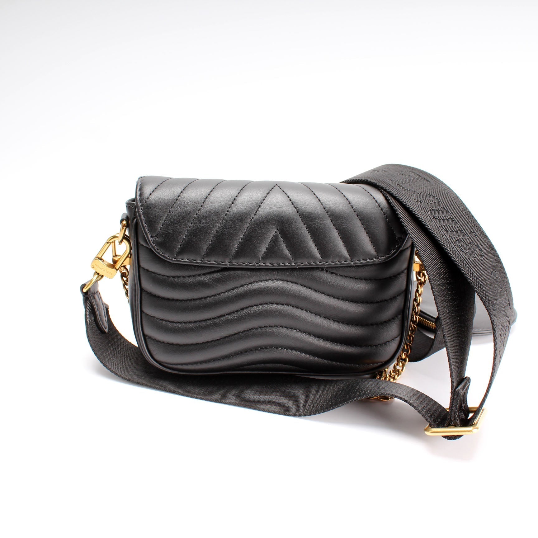 Louis Vuitton New Wave Multi Pochette Clutch Bag Pochette 3