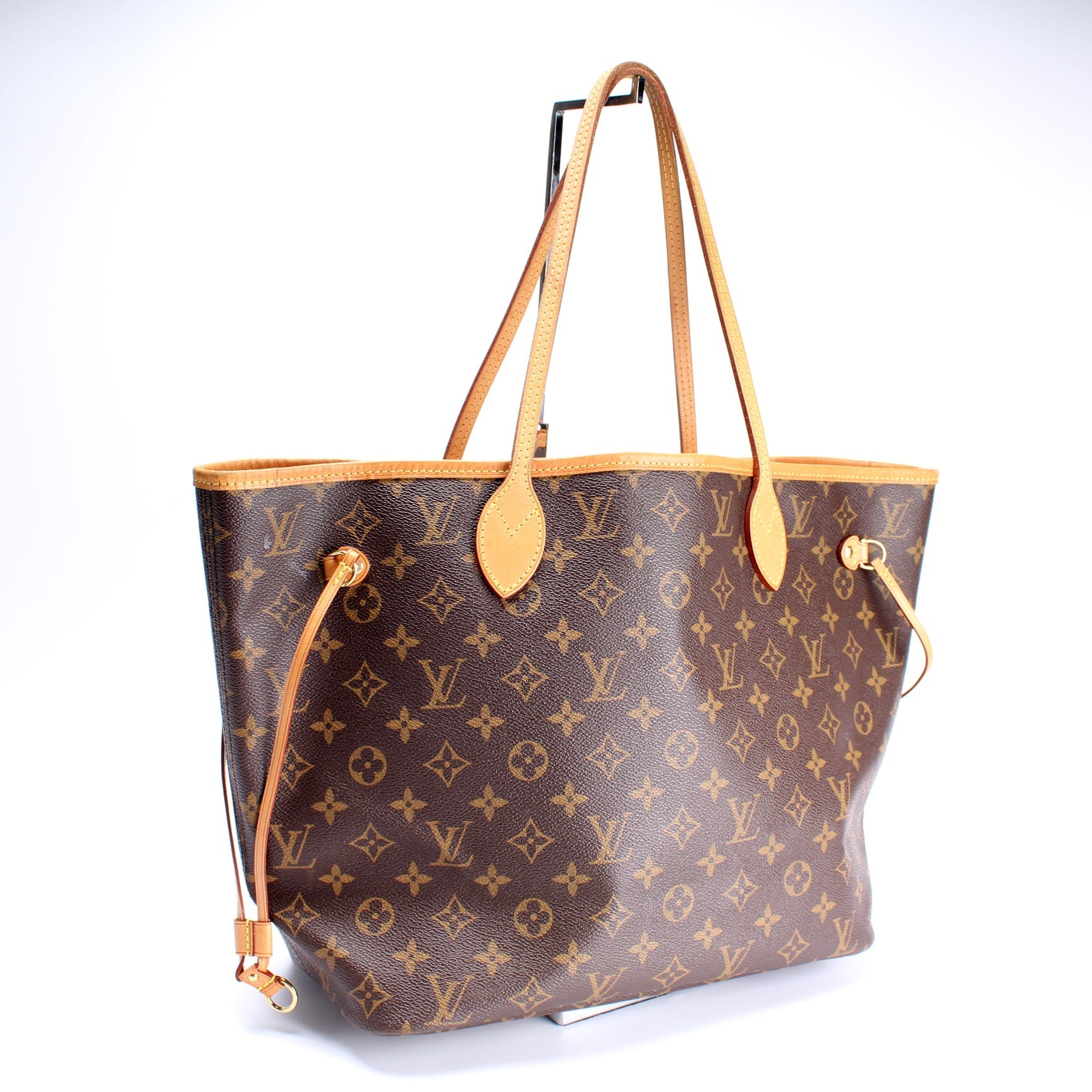 Louis Vuitton Neverfull MM Monogram Tote Bag Monogram 268