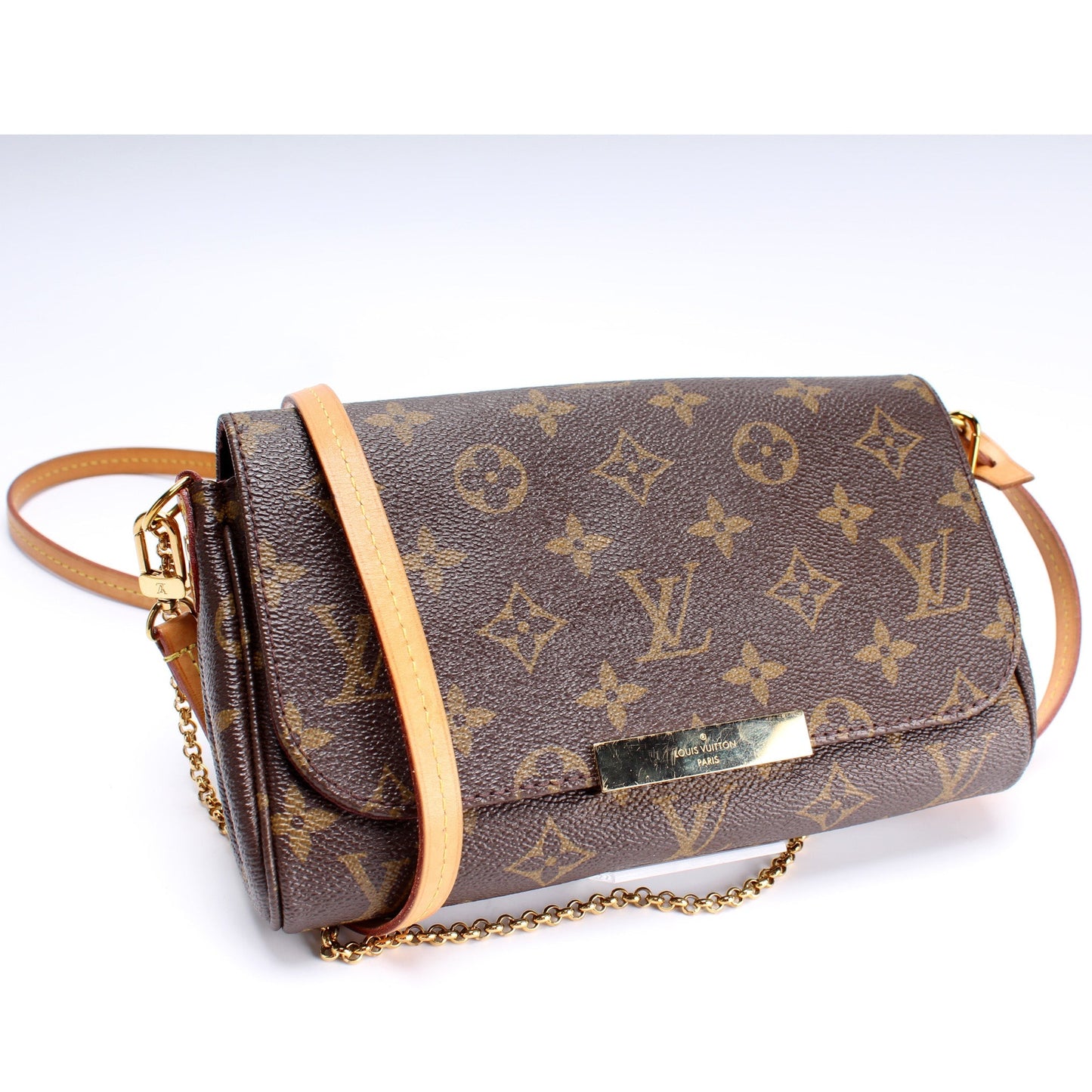 Louis Vuitton Favorite PM Monogram Handbag Monogram 8