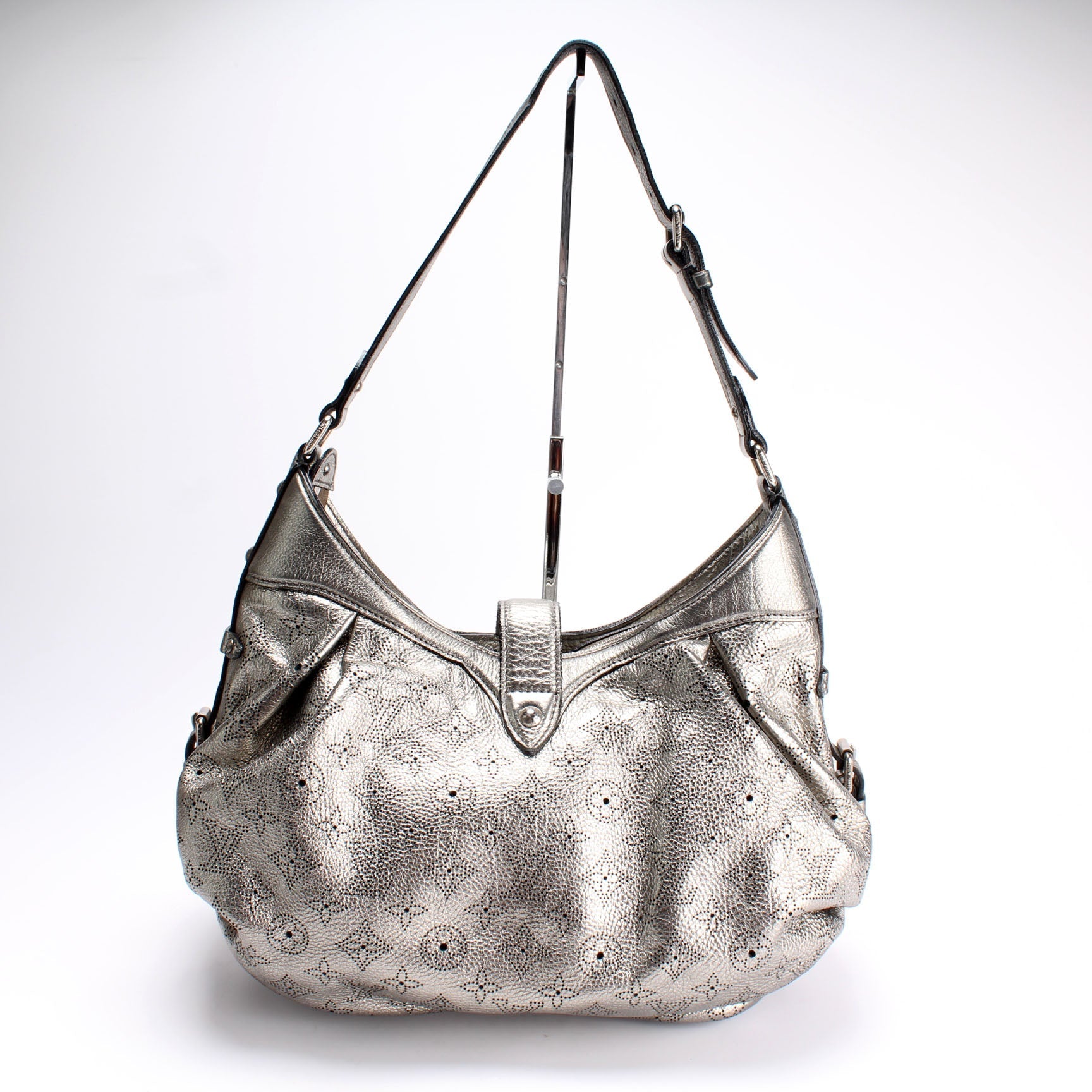 Louis Vuitton Mahina XS Handbag