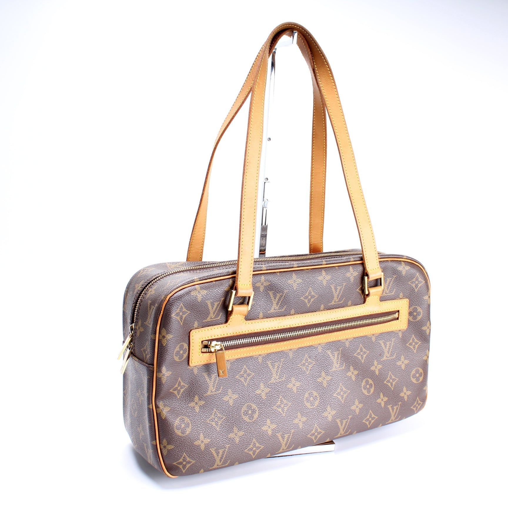 Louis Vuitton Cite GM Monogram Handbag Monogram 5