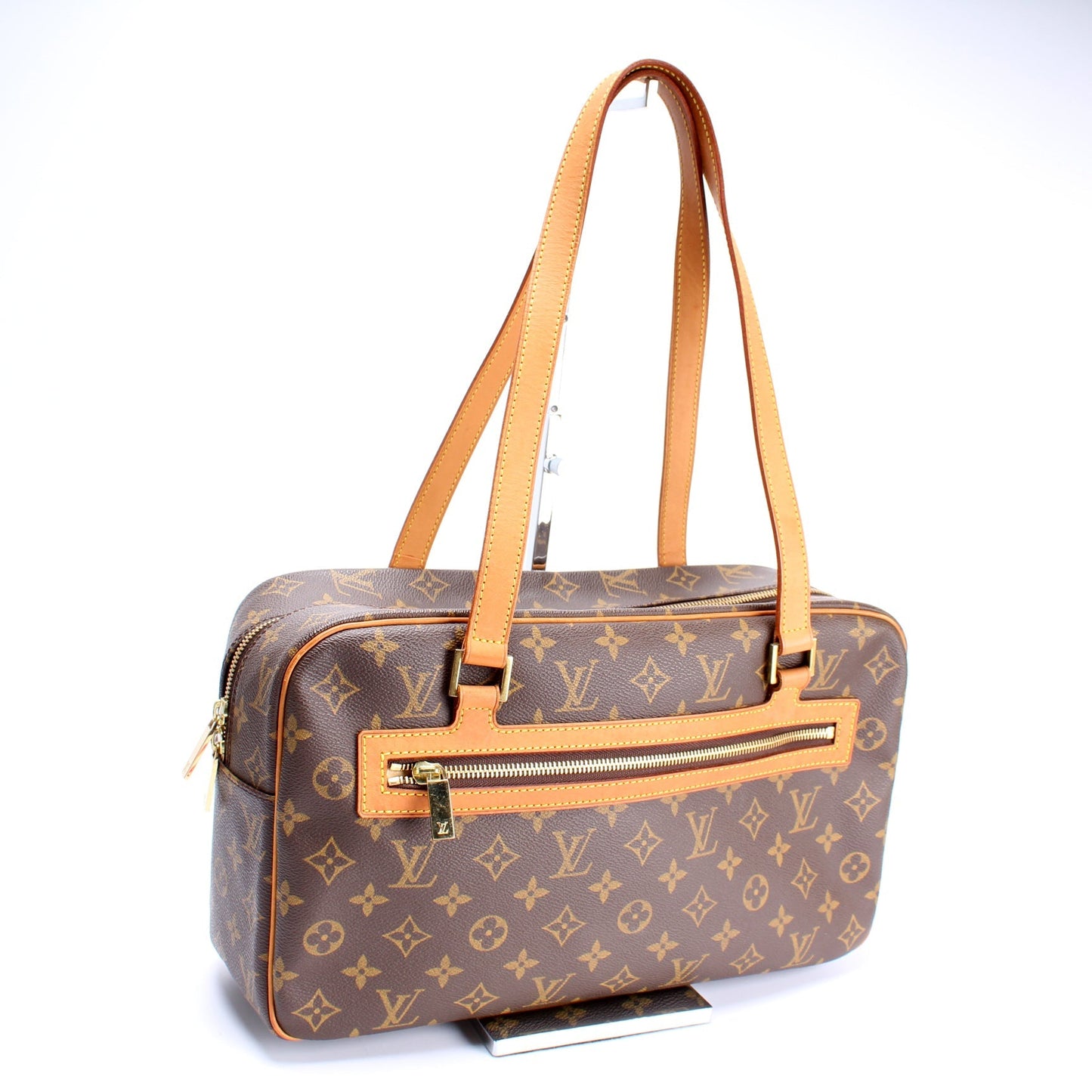 Louis Vuitton Cite GM Monogram Handbag Monogram 4