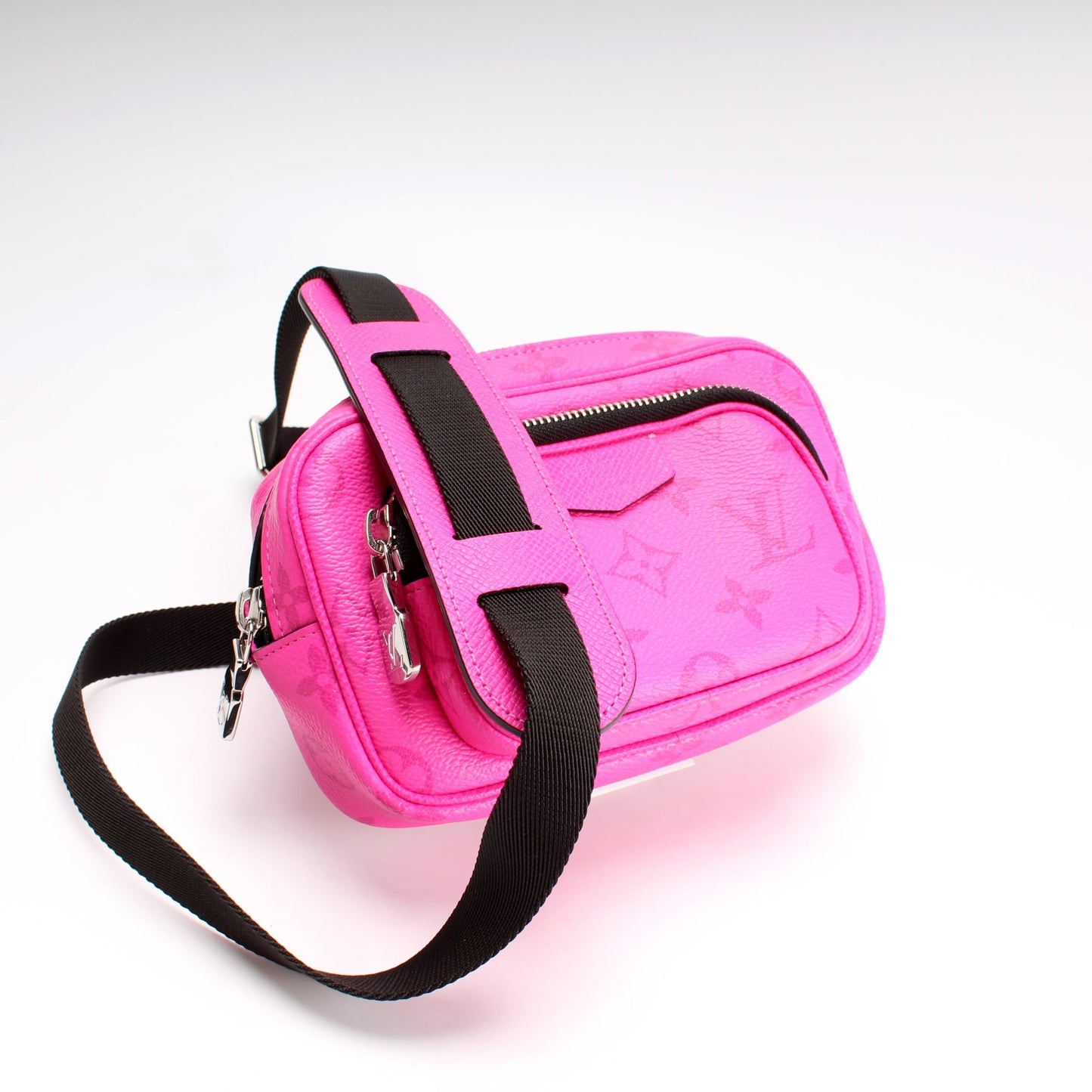 Louis Vuitton Outdoor Taigarama Monogram Handbag