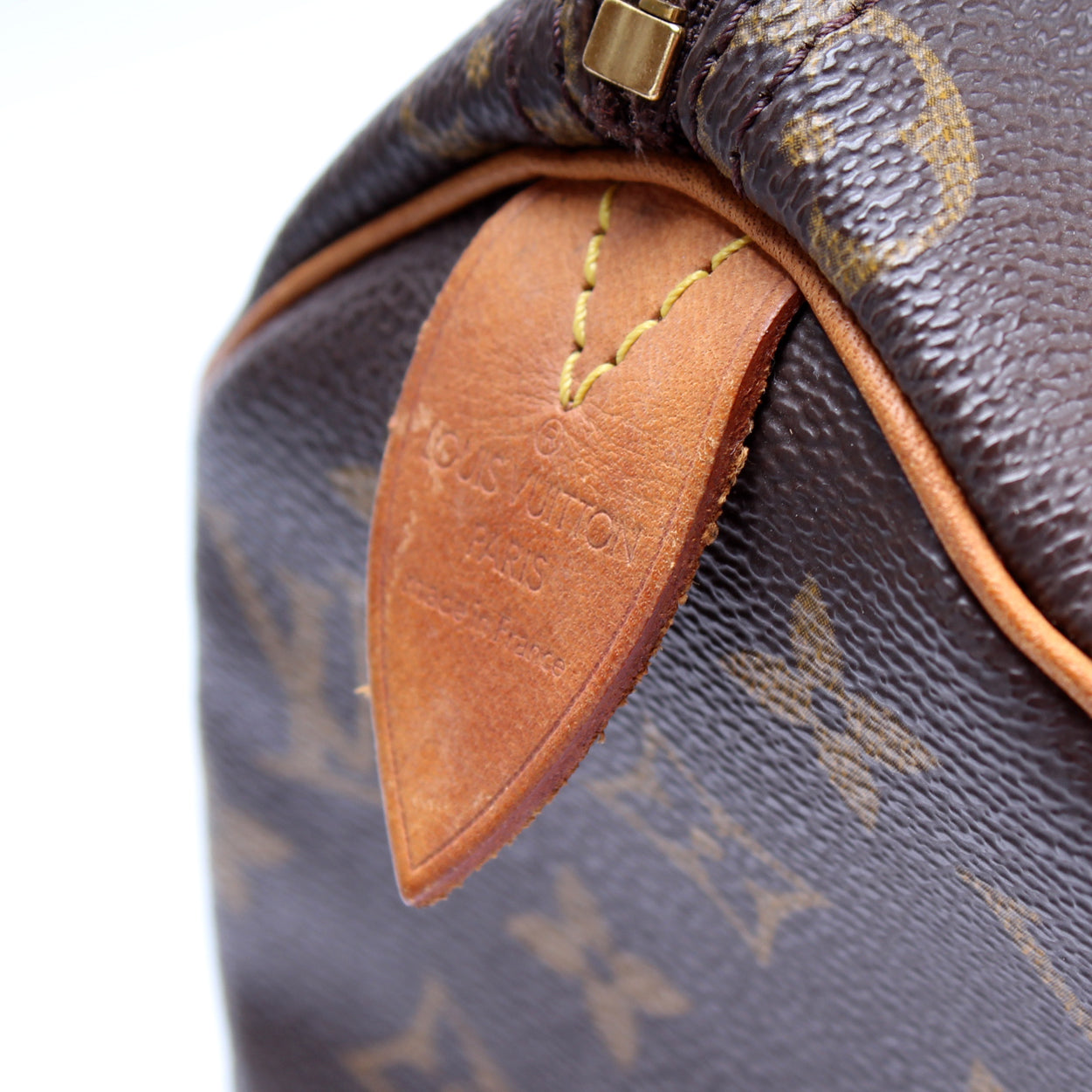Louis Vuitton Speedy 25 Monogram Handbag 27