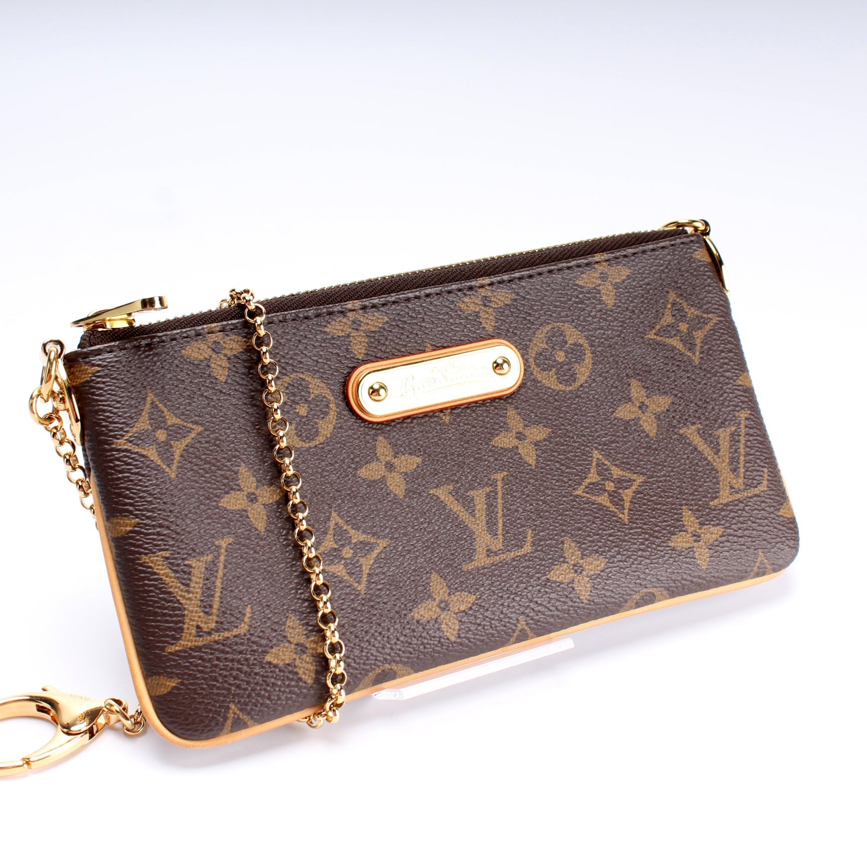 Louis Vuitton Pochette Milla MM Monogram Clutch Bag Monogram 3