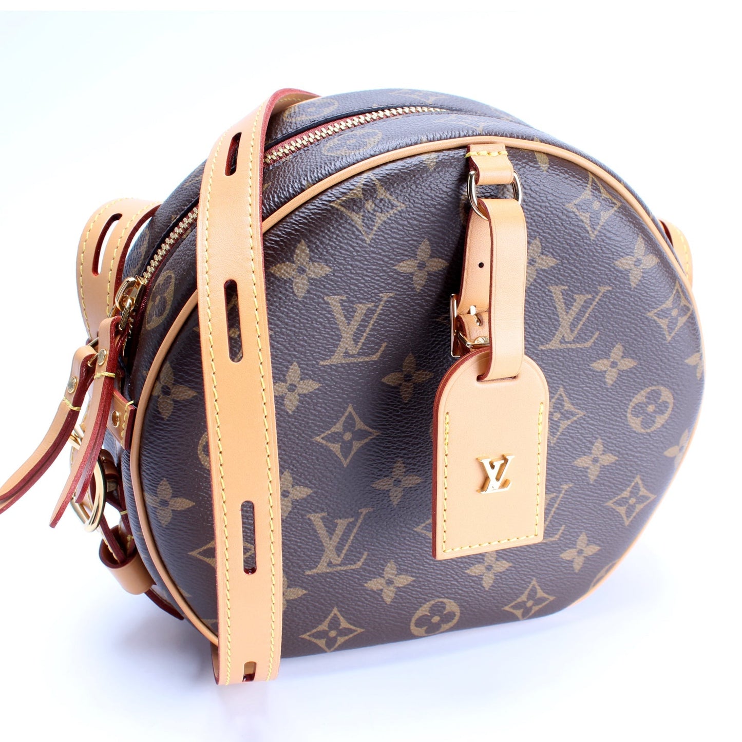 Louis Vuitton Boite Chapeau Souple MM Monogram Handbag