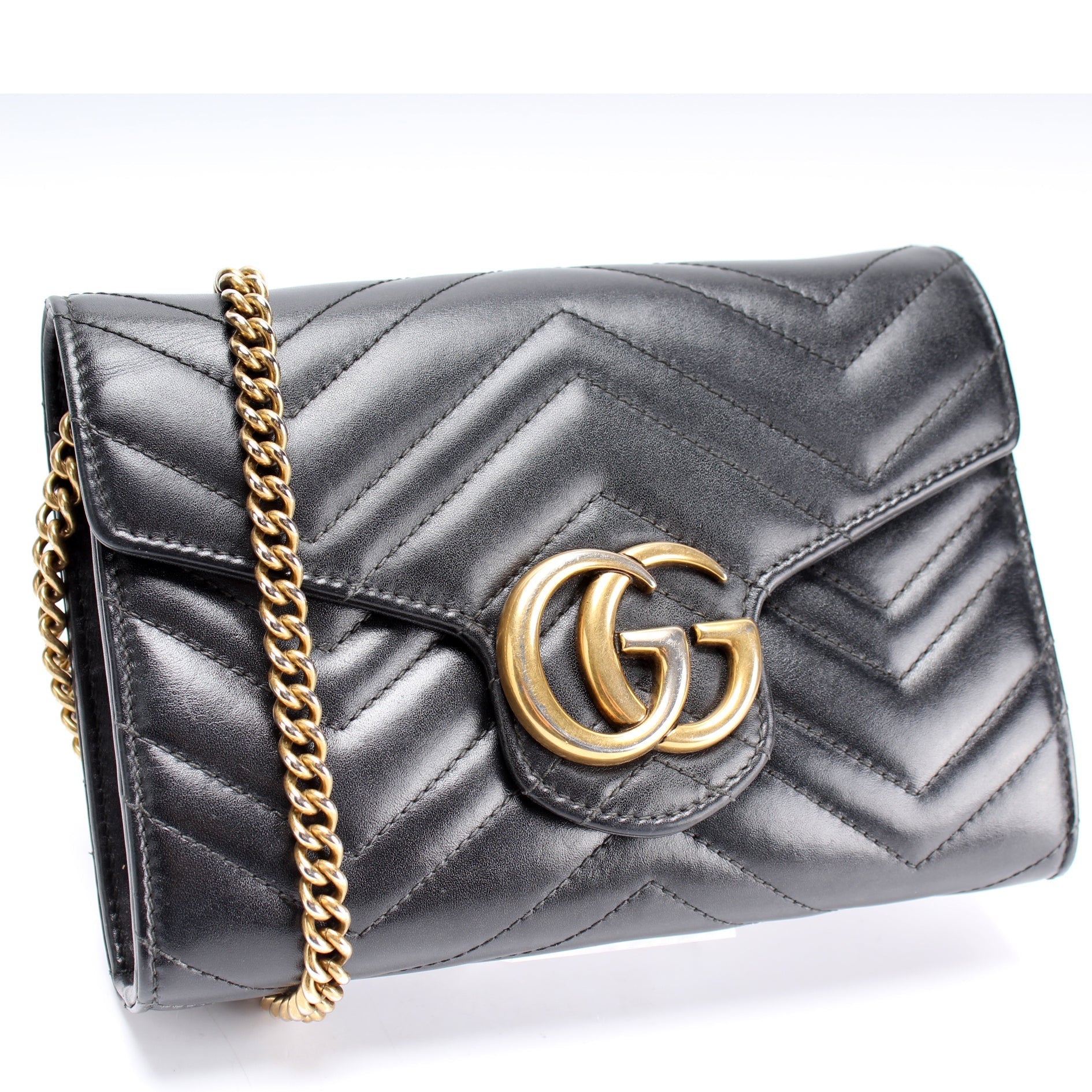 Gucci Marmont Chain Wallet Case Wallet 2