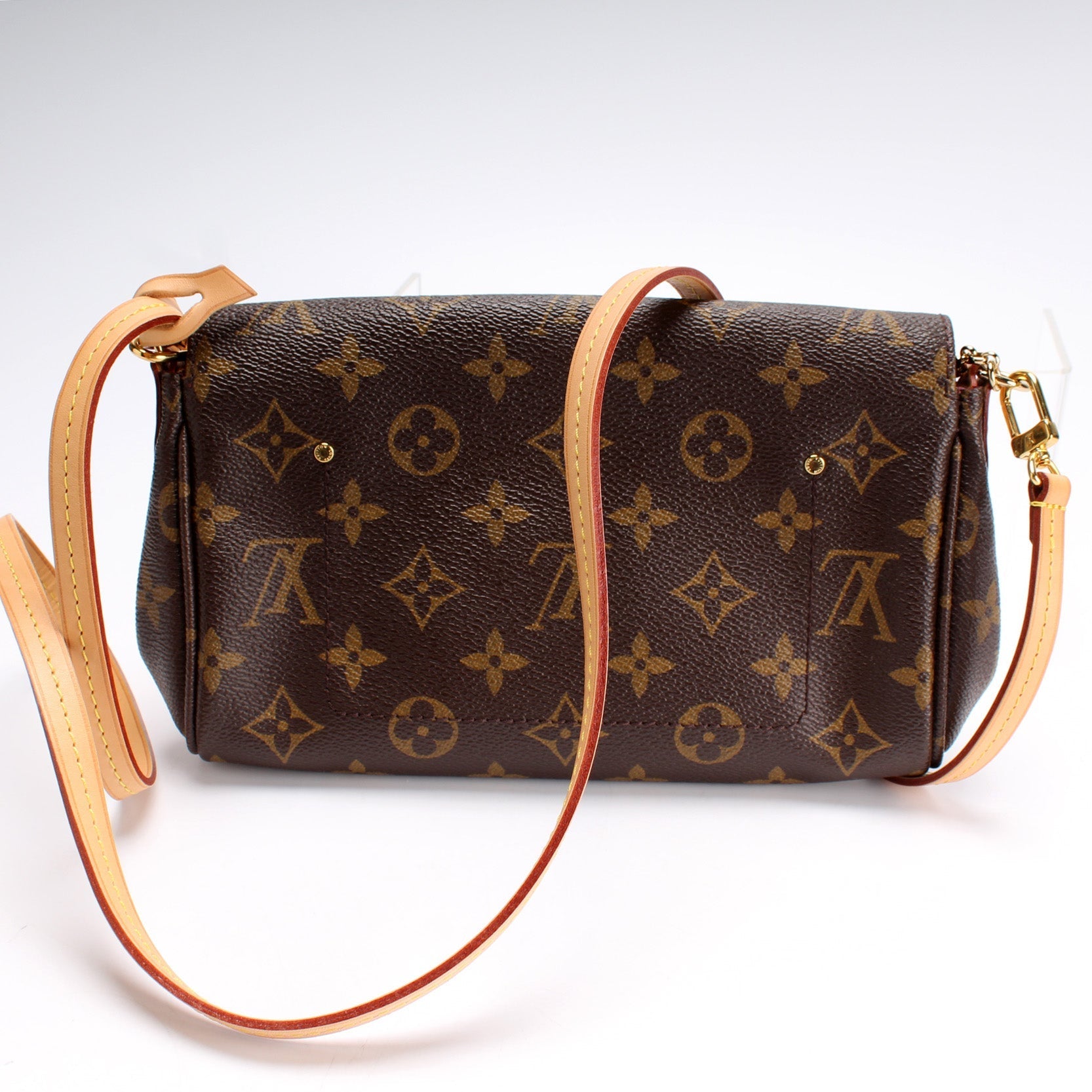 Louis Vuitton Favorite PM Monogram Handbag Monogram 3