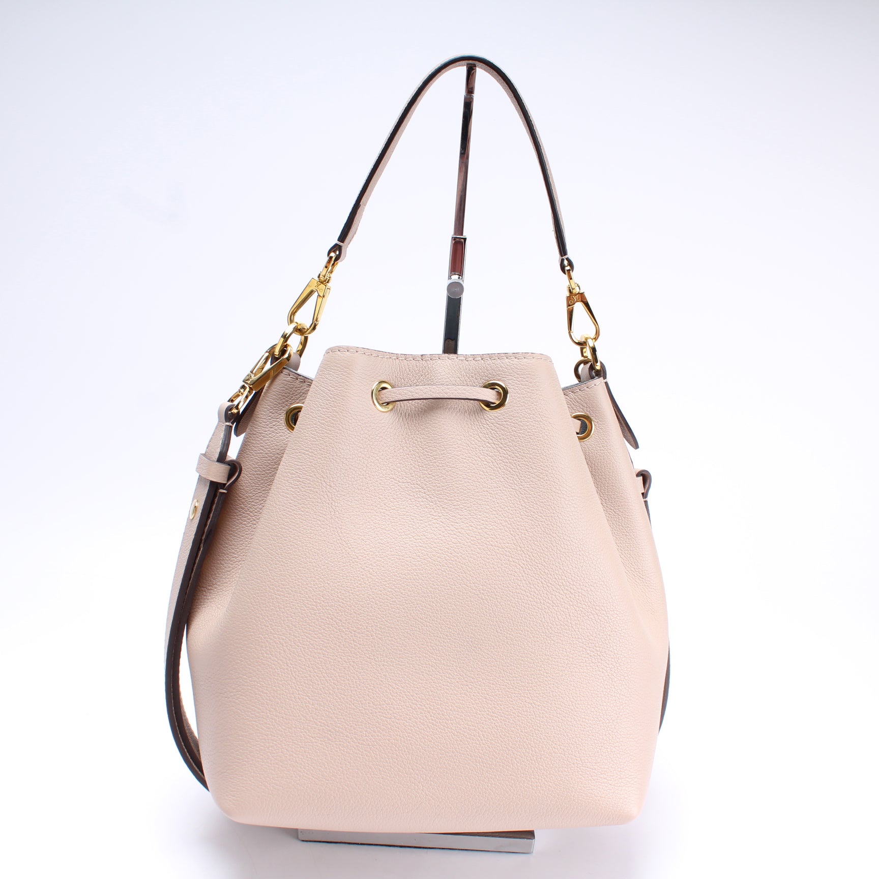 Louis Vuitton Lockme Bucket Bag Bucket 1