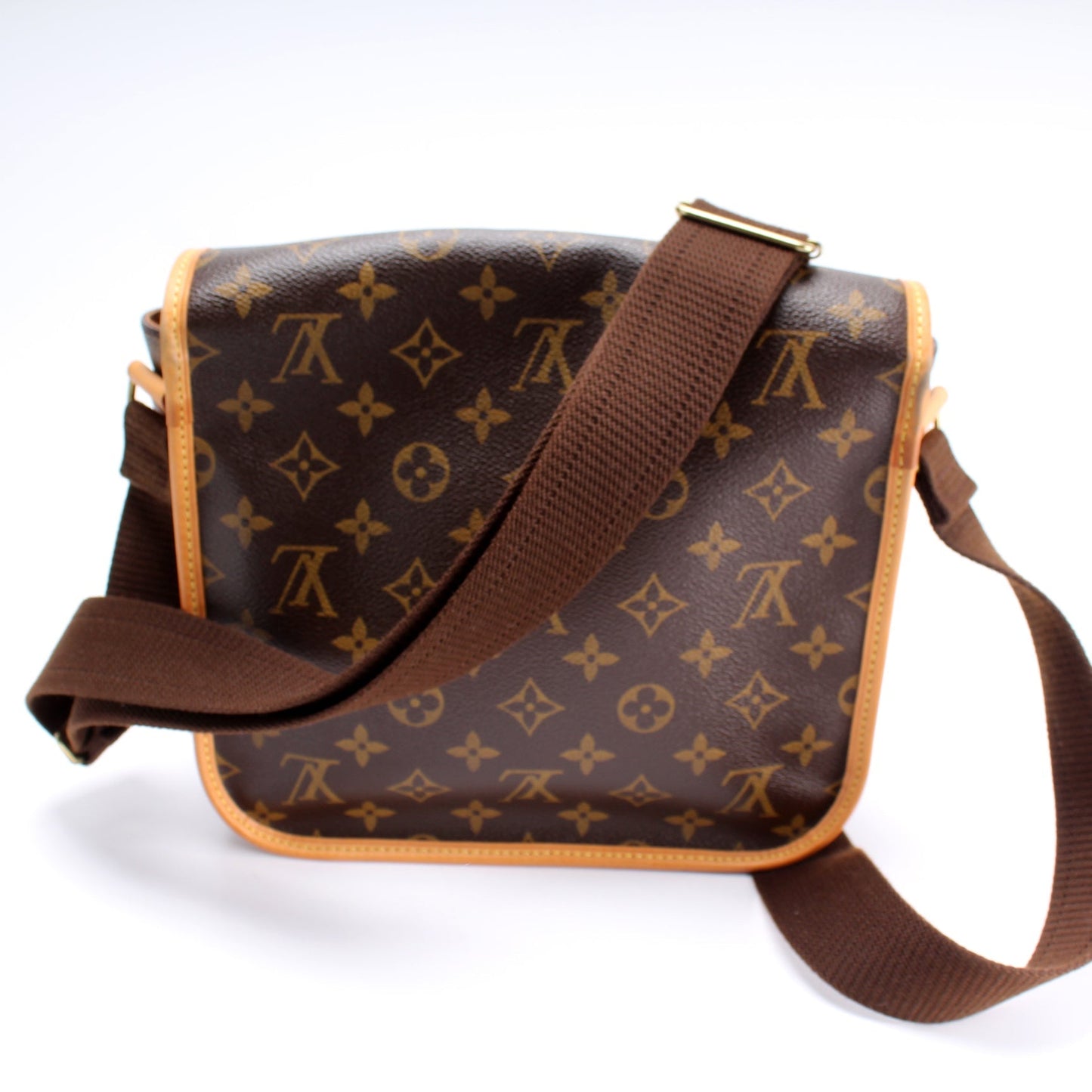 Louis Vuitton Bosphore Messenger PM Monogram Crossbody Bag Monogram 3