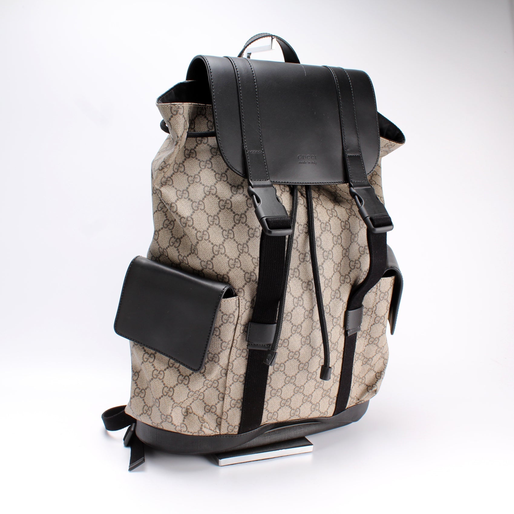 Gucci GG Supreme Backpack 8