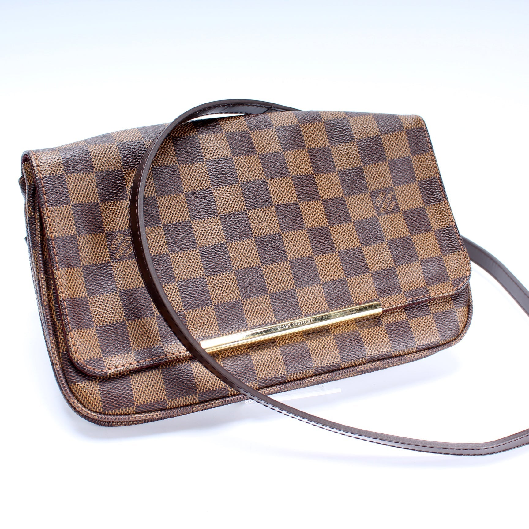 Louis Vuitton Hoxton PM Ebene Damier Handbag
