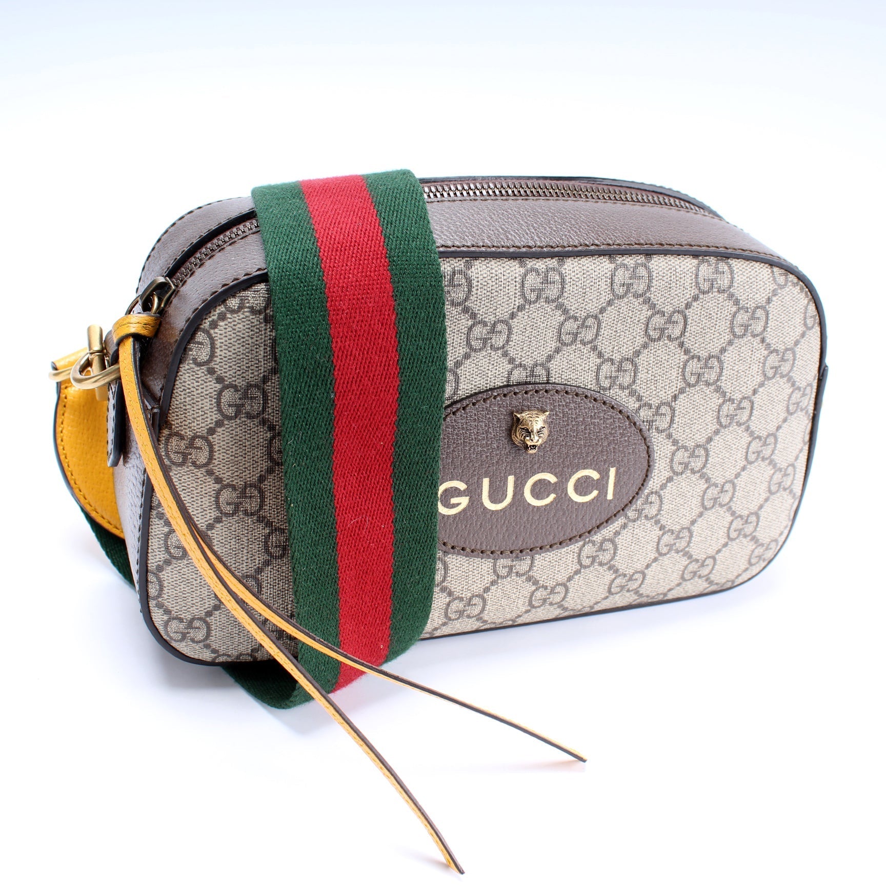 Gucci GG Supreme Messenger Bag Bag 14