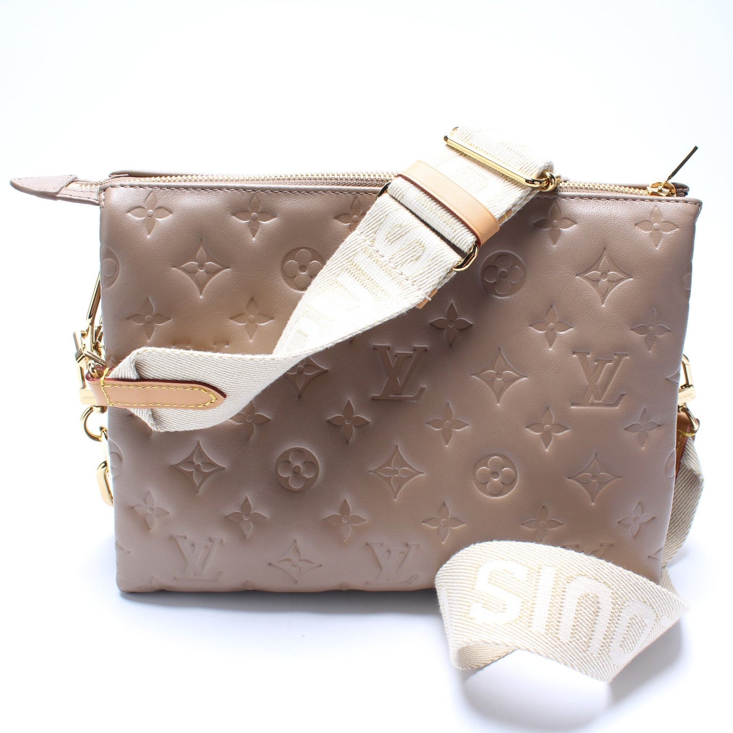 Louis Vuitton Coussin PM Lambskin Handbag Lambskin 17