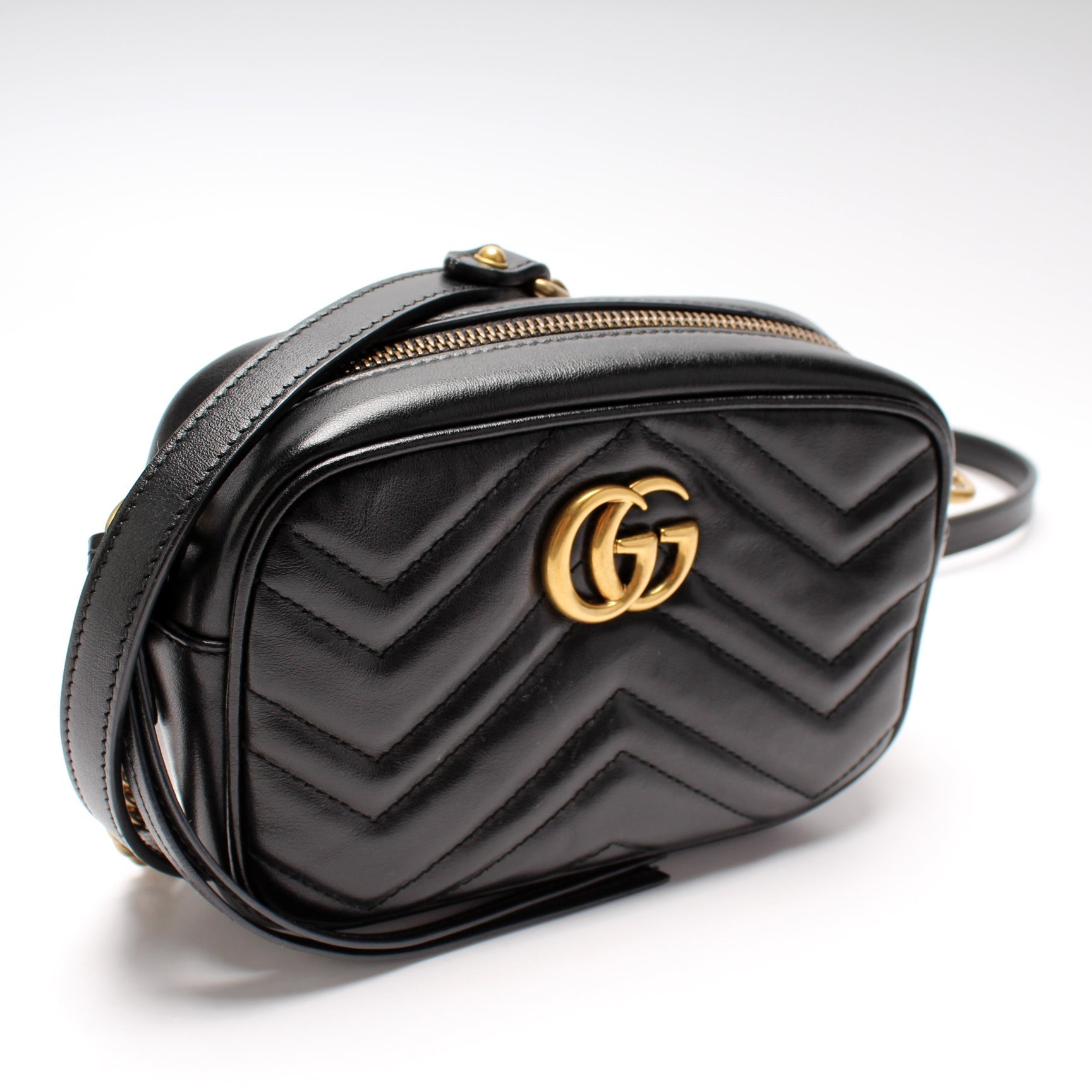 Gucci Marmont Camera Mini Crossbody Bag Bag 12