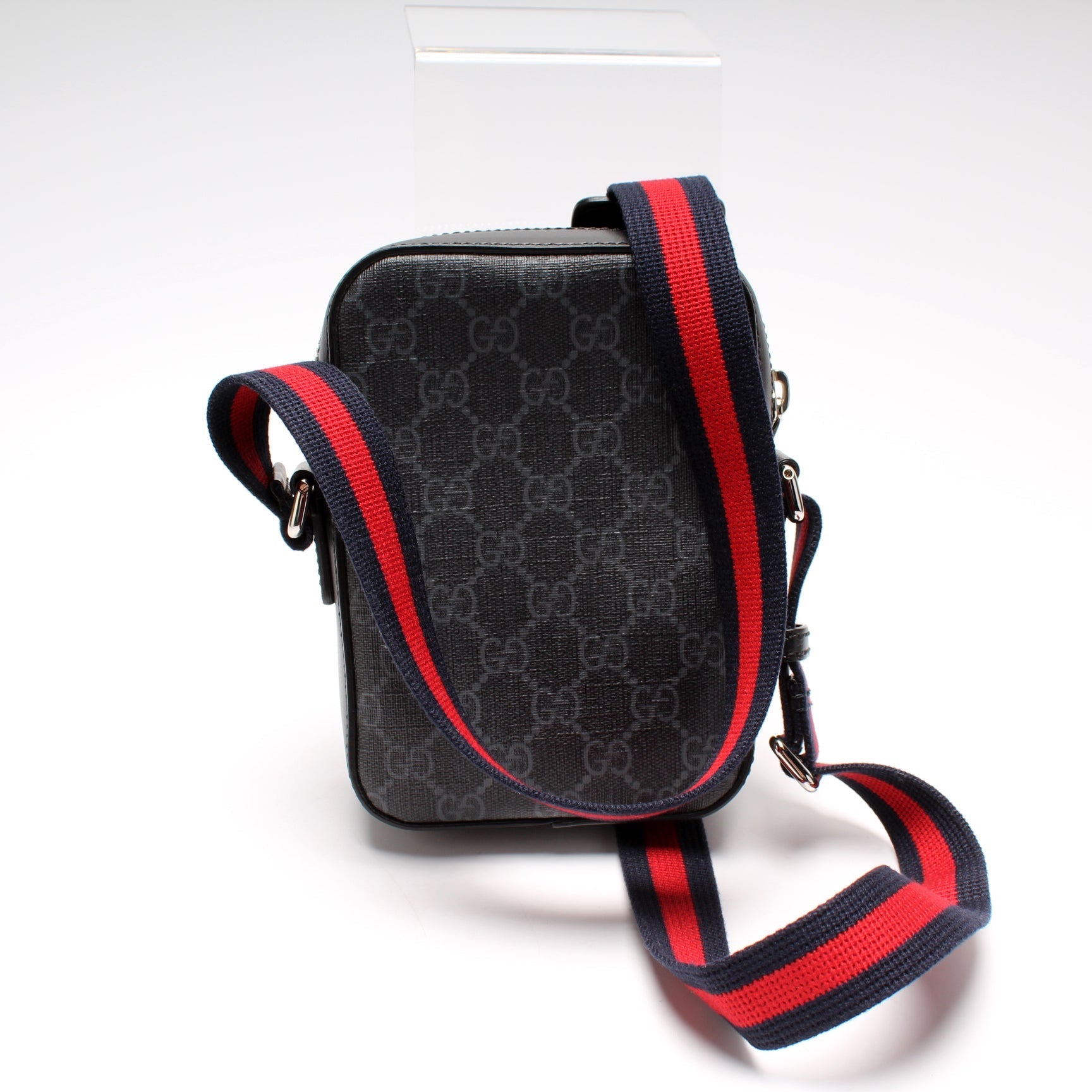 Gucci GG Supreme Messenger Travel Bag Messenger 1