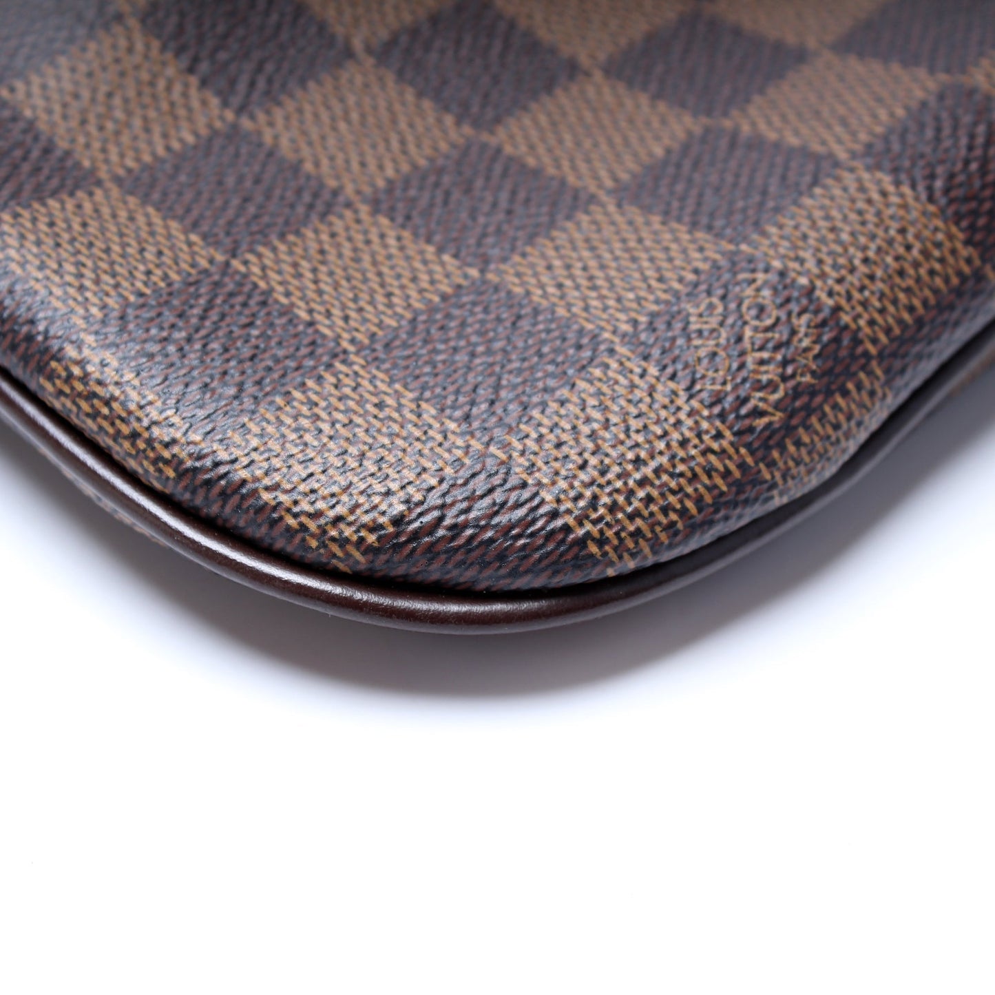 Louis Vuitton Pochette Bosphore Ebene Damier Clutch Bag Ebene 4