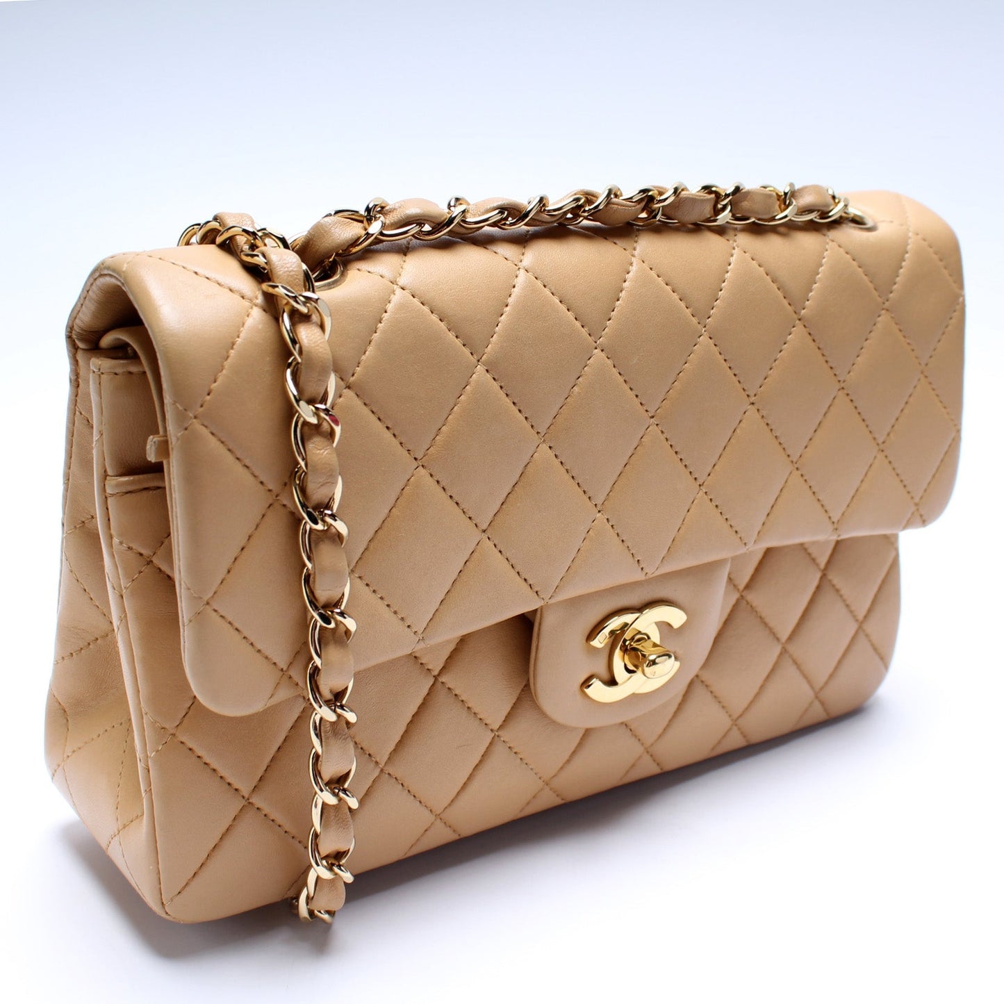 Chanel Classic Flap Lambskin 6M Small Handbag 6M 1