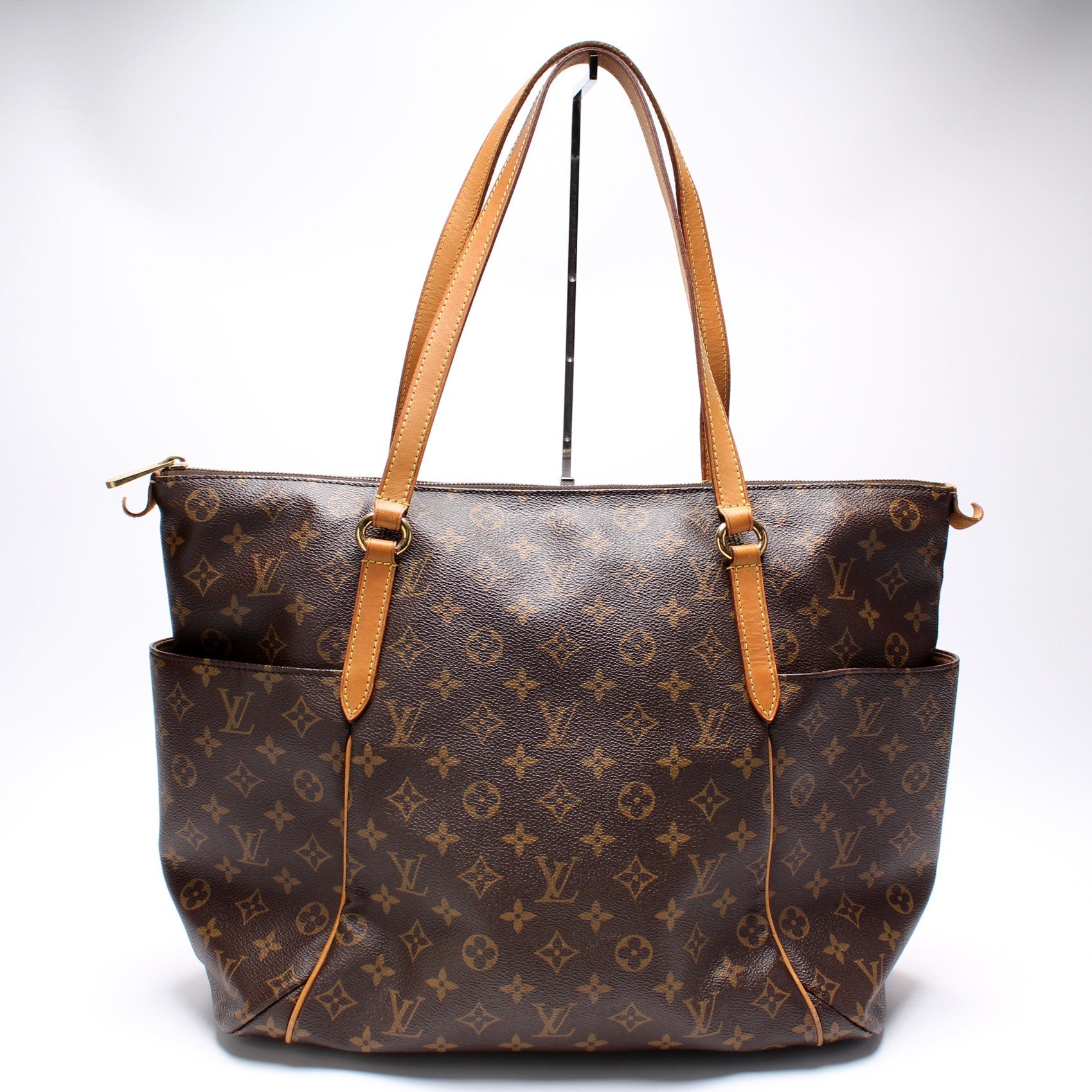 Louis Vuitton Totally Monogram GM Handbag Monogram 2