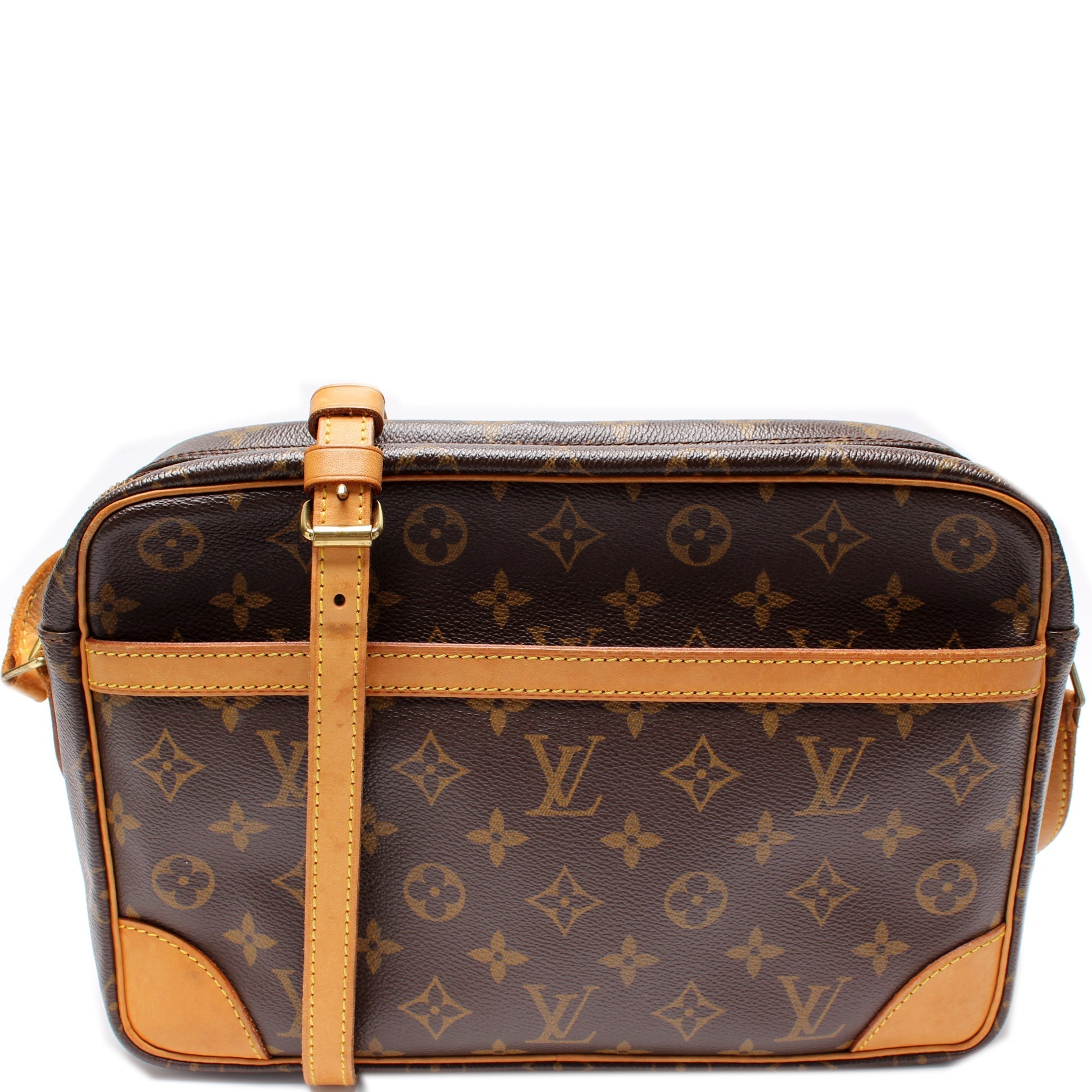 Louis Vuitton Trocadero 30 Monogram Handbag Monogram 3