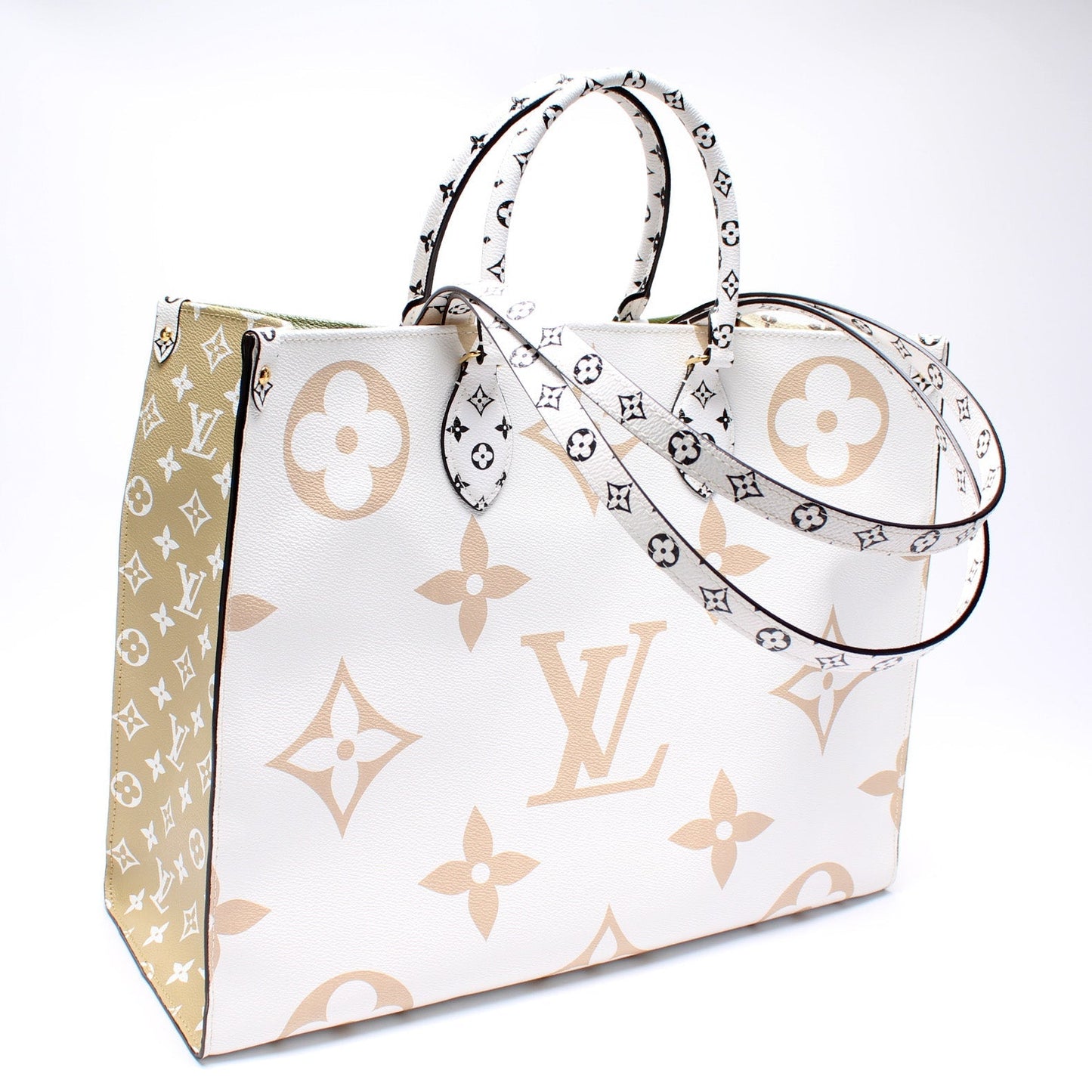 Louis Vuitton ONTHEGO GM Giant Monogram Handbag