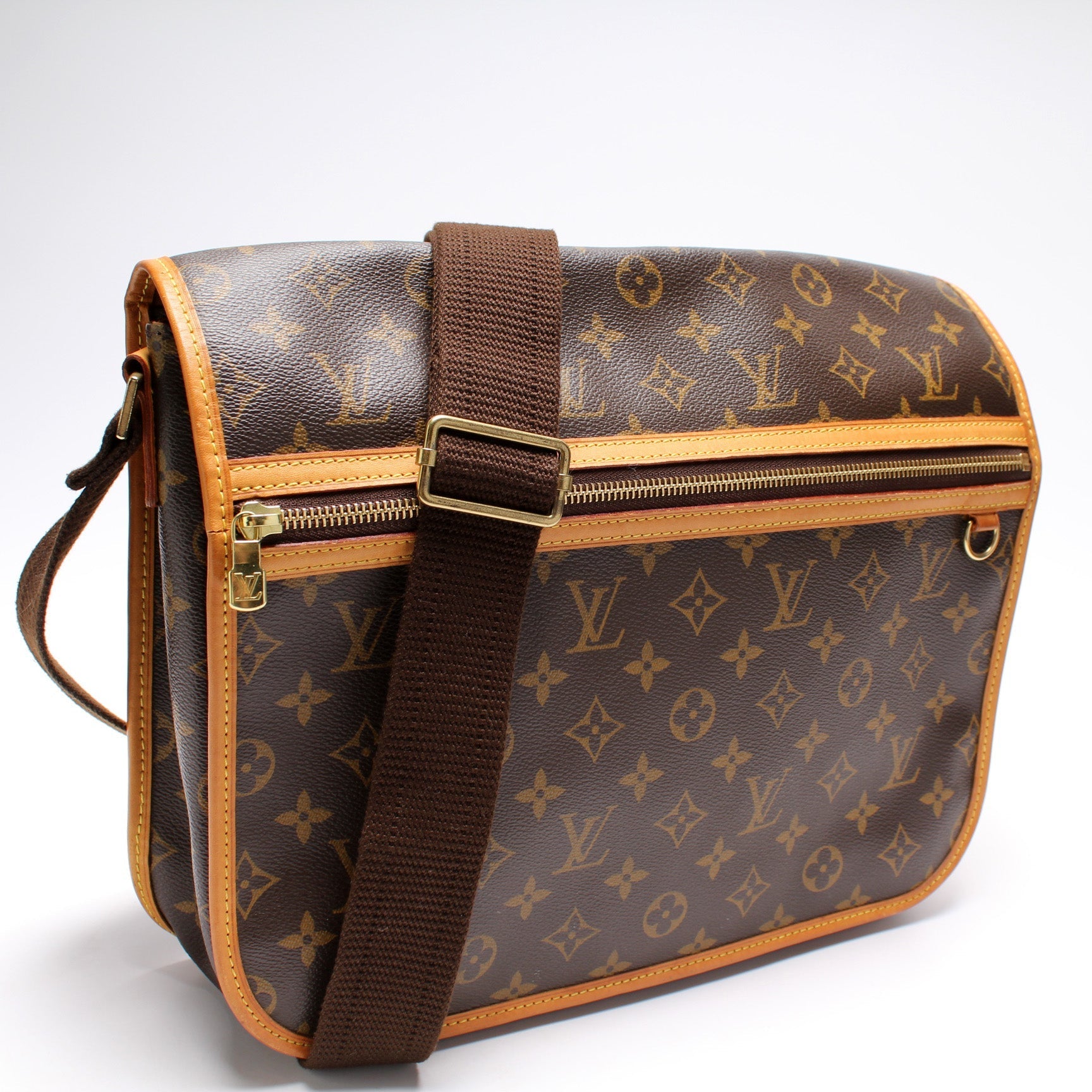 Louis Vuitton Bosphore Messenger GM Monogram Crossbody Bag Monogram 2