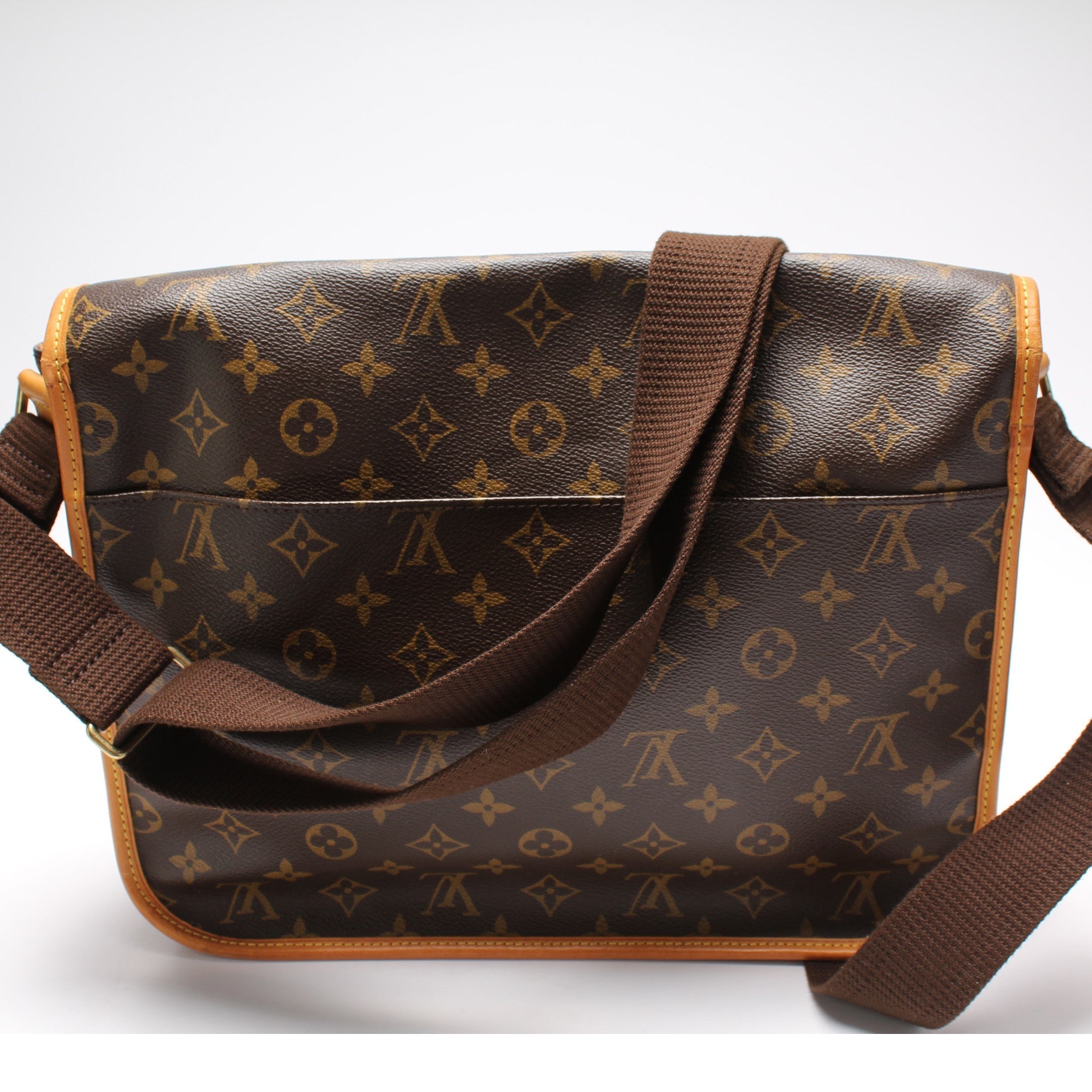 Louis Vuitton Bosphore Messenger GM Monogram Crossbody Bag Gm Monogram