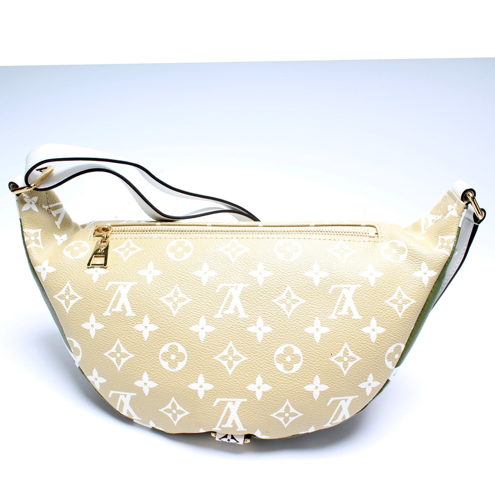 Louis Vuitton Bumbag Giant Monogram Handbag
