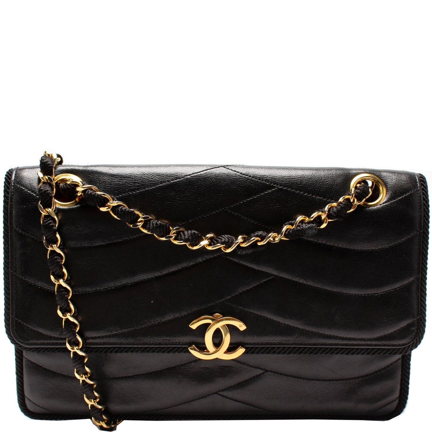 Chanel Scallop Quilted Flap Lambskin Handbag