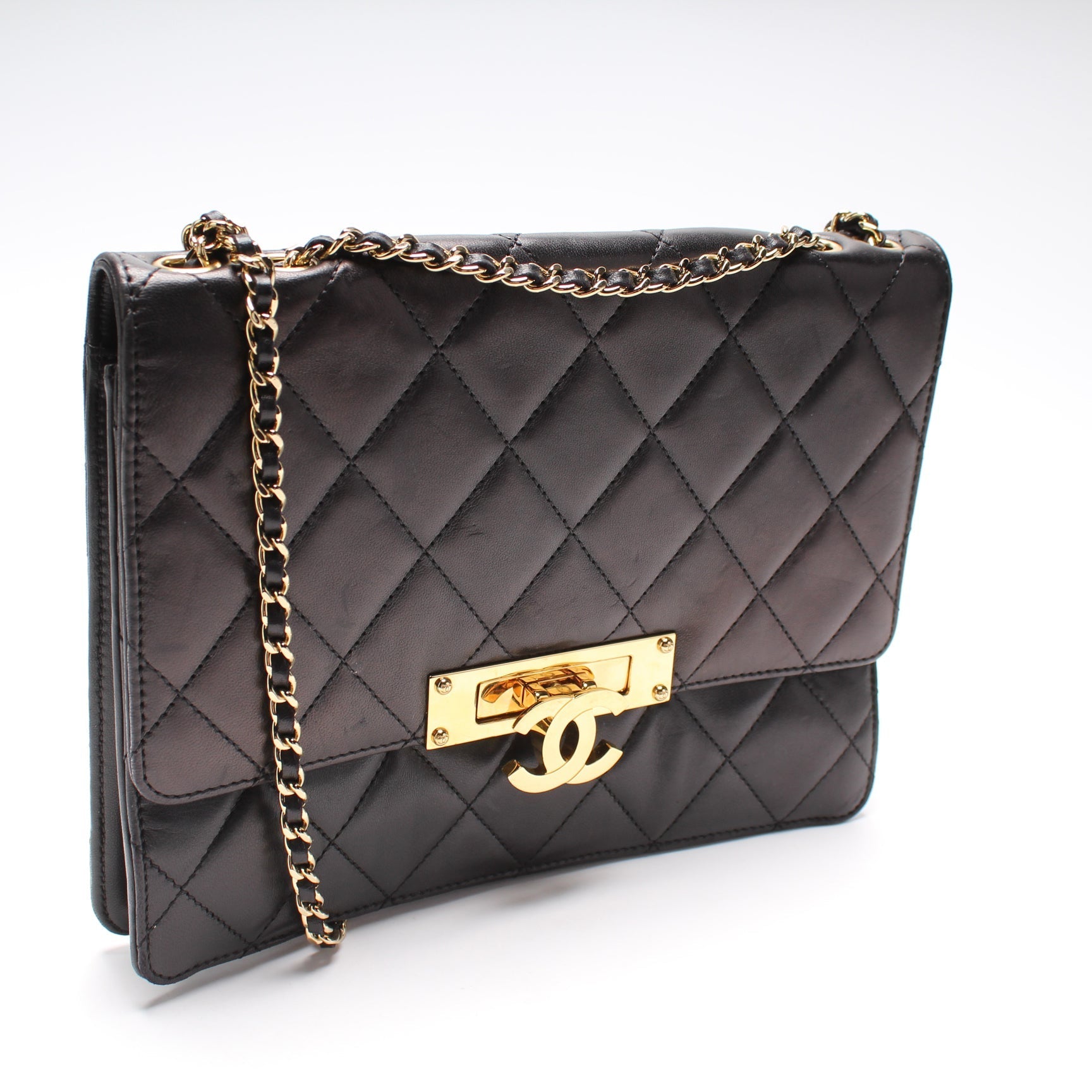 Chanel Golden Class Flap Quilted Lambskin 18M Handbag