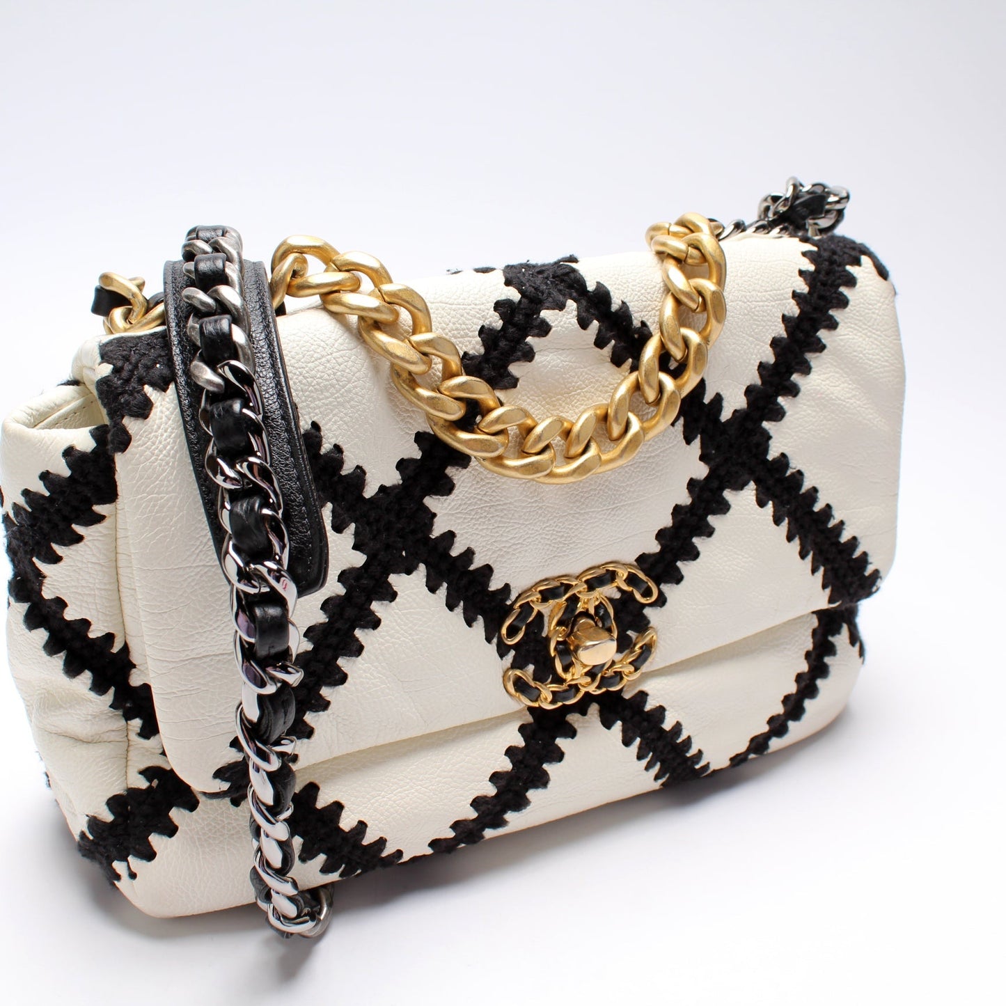 Chanel Quilted Goatskin 19 Flap 30M Small Handbag