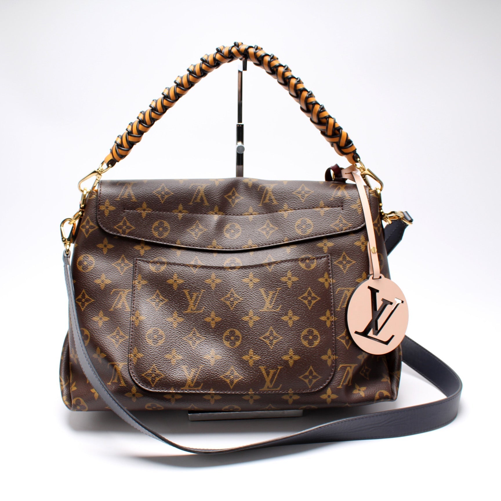 Louis Vuitton Beaubourg MM Monogram Handbag