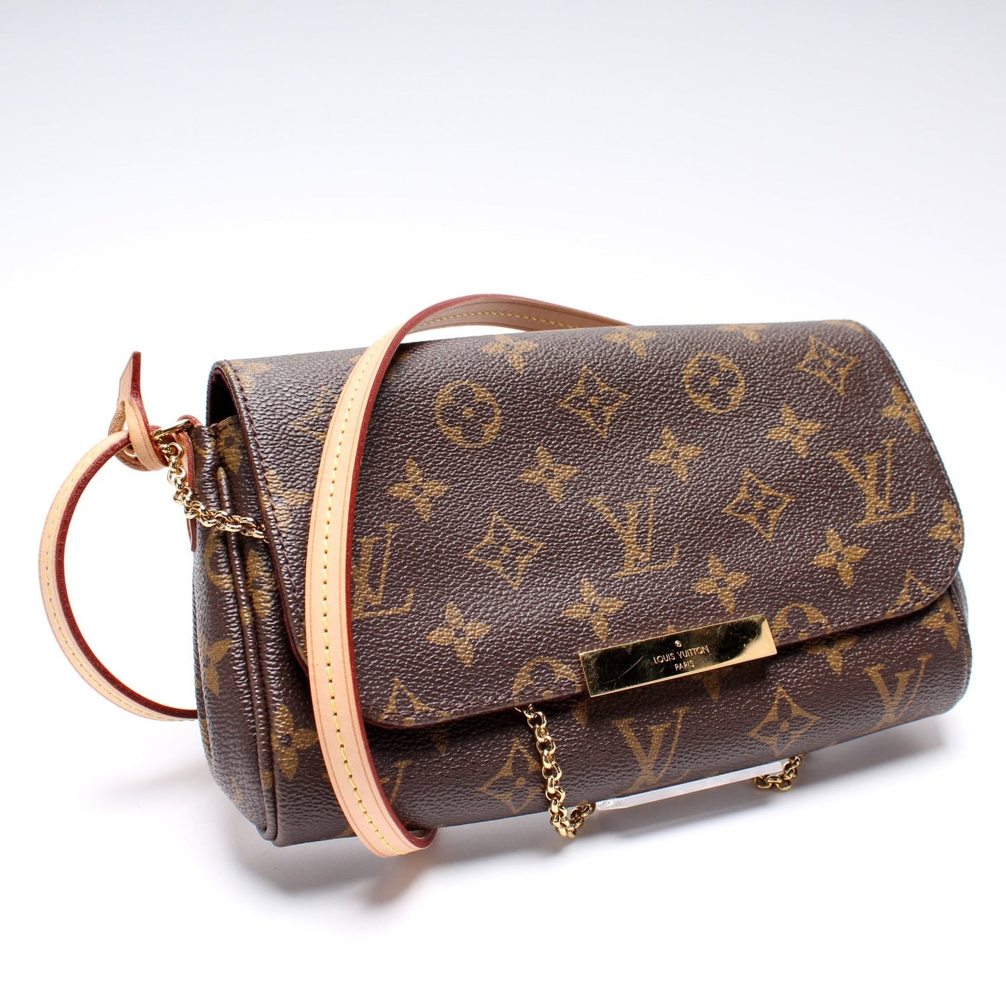Louis Vuitton Favorite PM Monogram Handbag Monogram 15