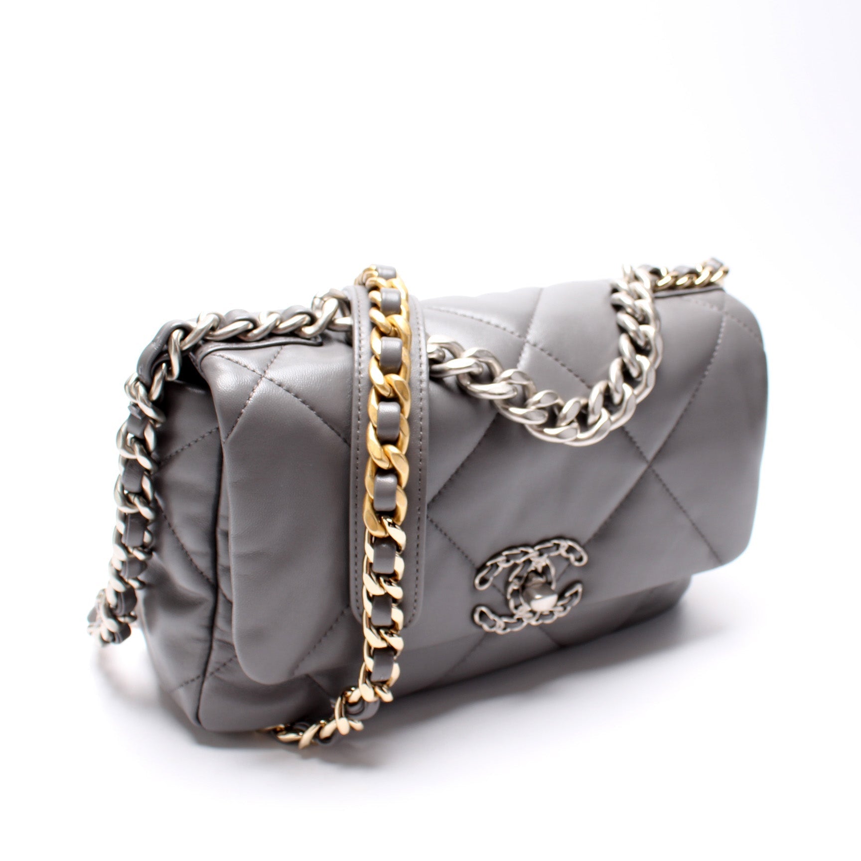 Chanel Quilted Goatskin 19 Flap 32+M Small Handbag