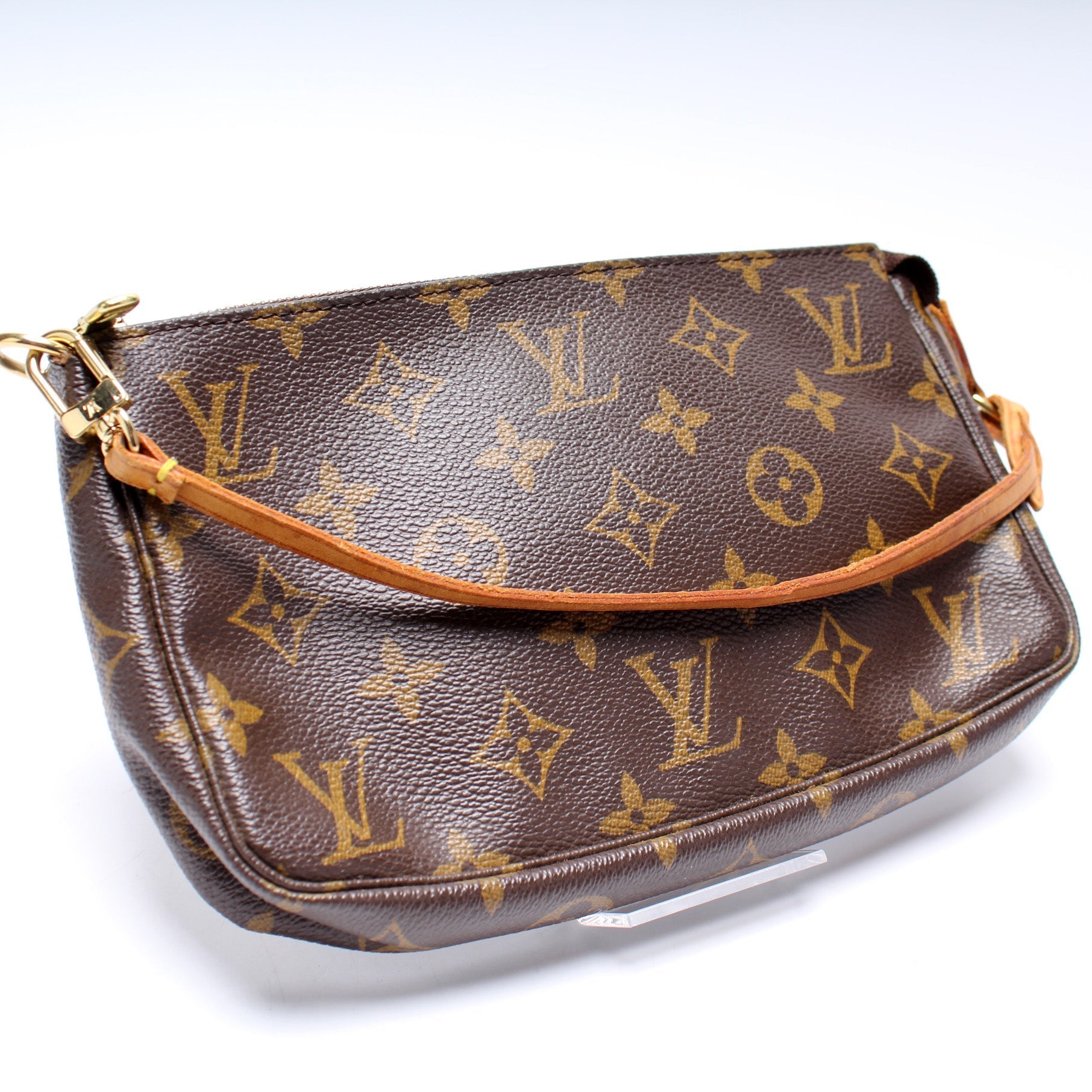 Louis Vuitton Pochette Accessories Monogram Clutch Bag 4