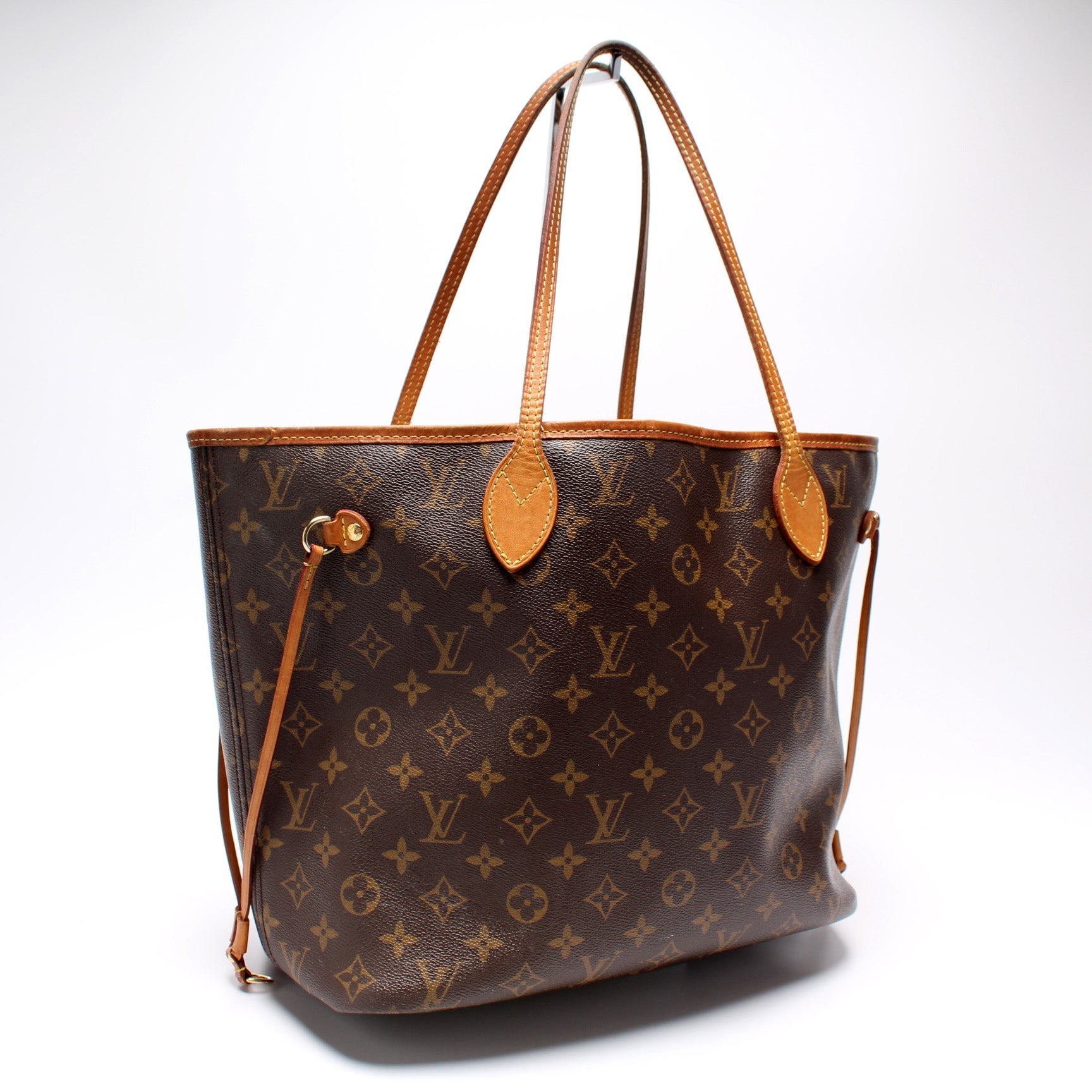 Louis Vuitton Neverfull MM Monogram Tote Bag Monogram 23