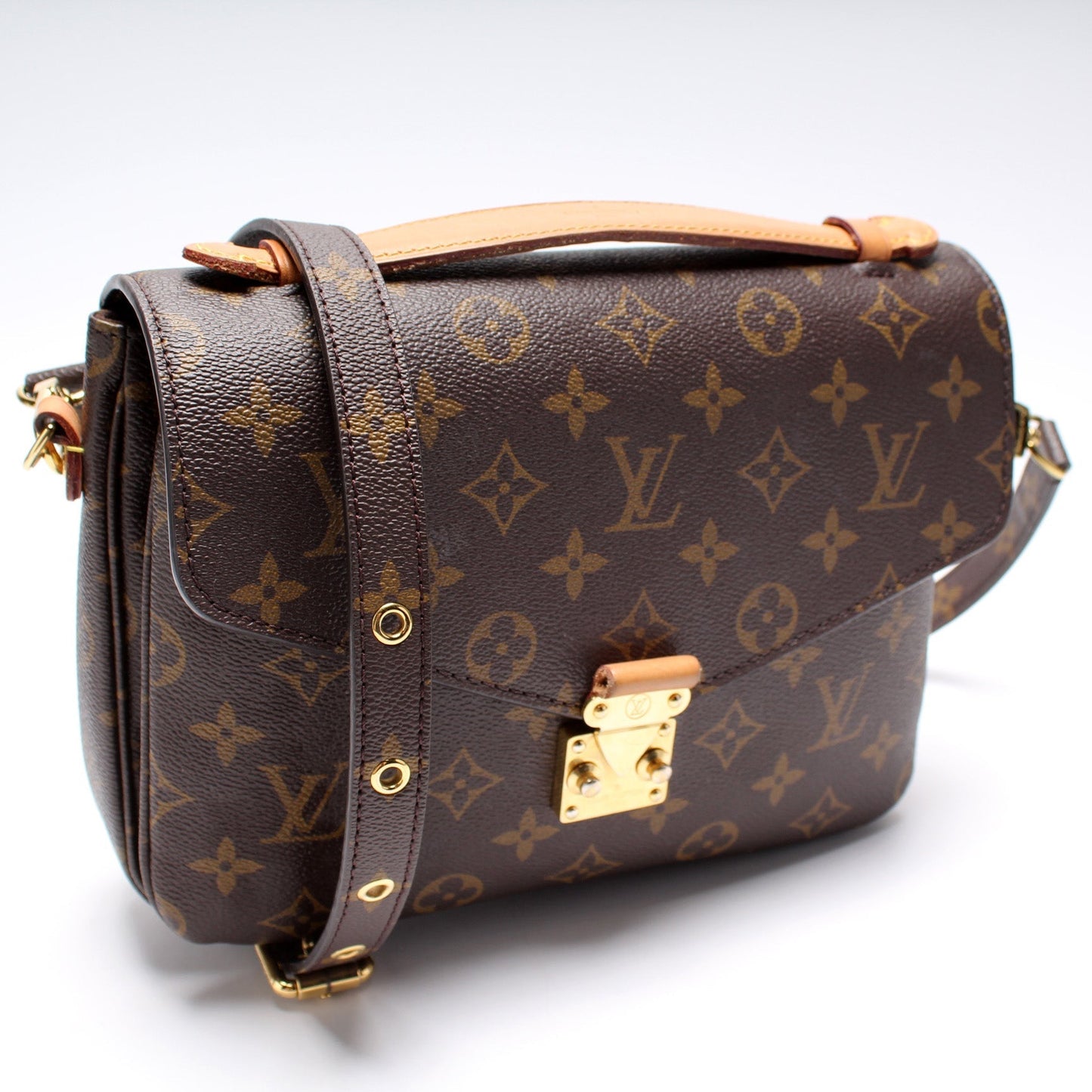 Louis Vuitton Pochette Metis Monogram Clutch Bag Monogram 5