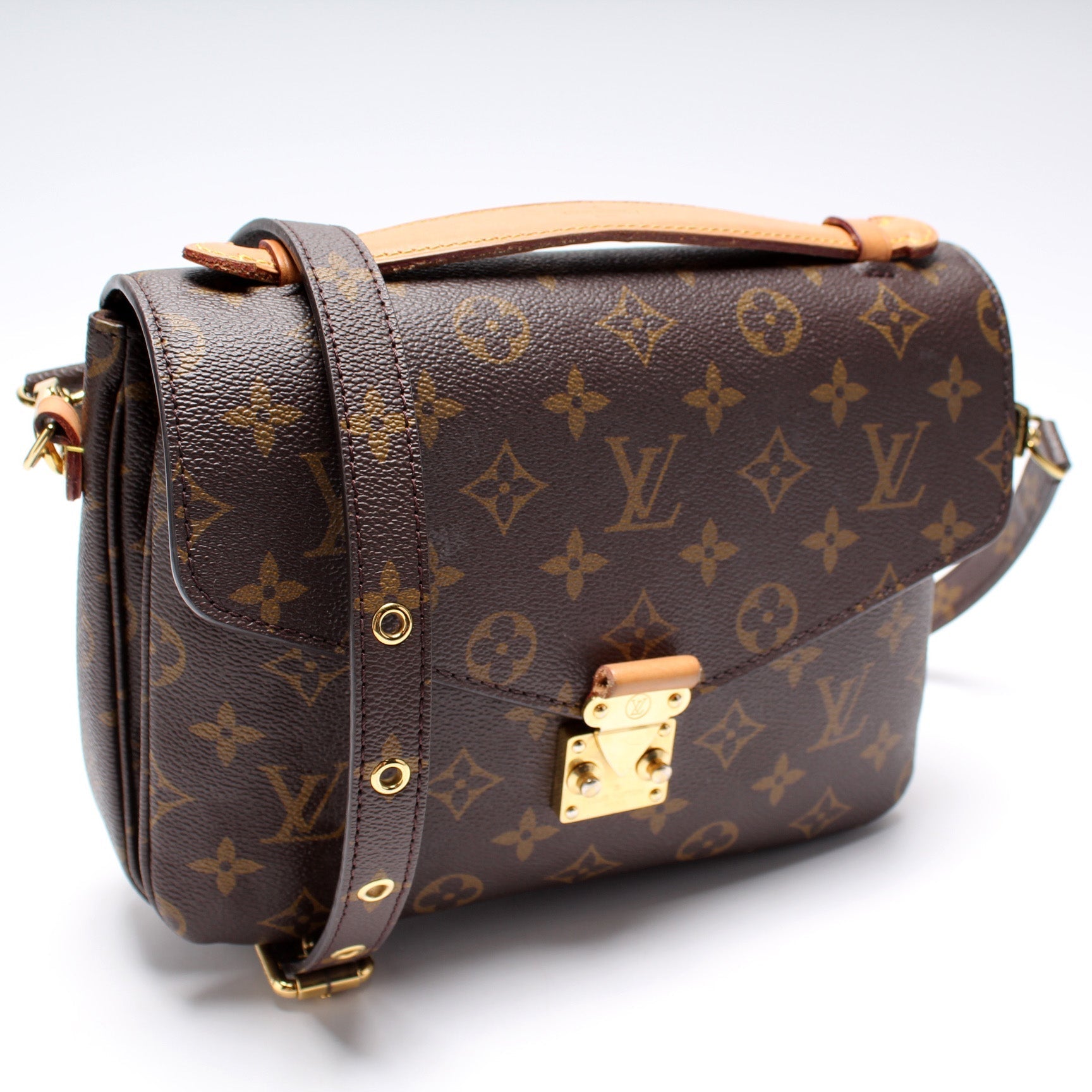 Louis Vuitton Pochette Metis Monogram Clutch Bag Monogram 5