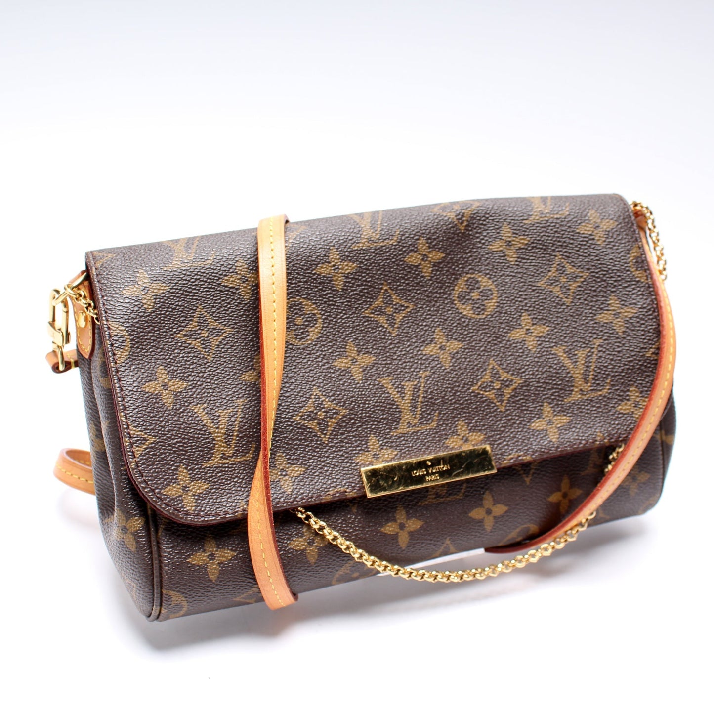 Louis Vuitton Favorite PM Monogram Handbag Monogram 14