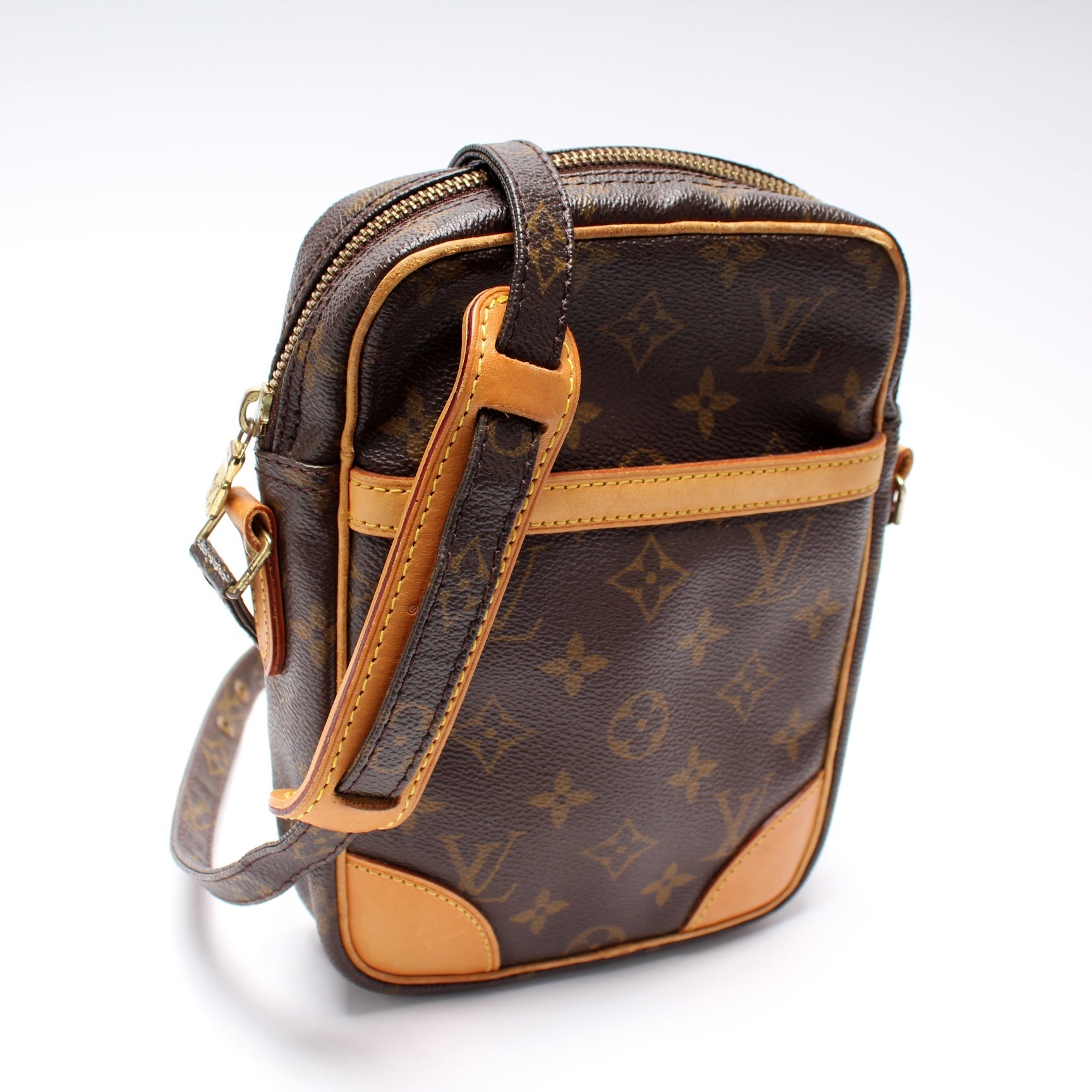 Louis Vuitton Danube Monogram Handbag Monogram 6