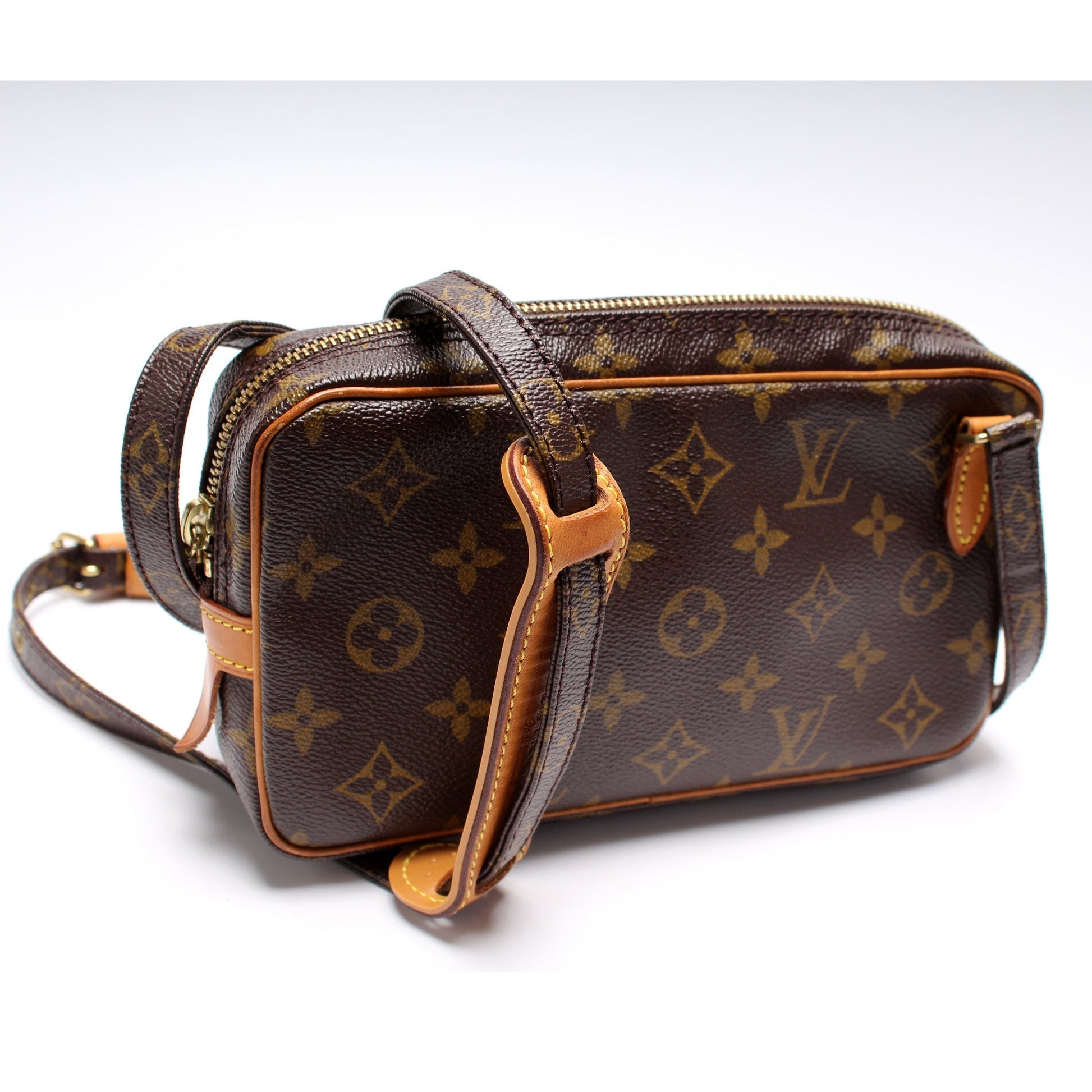Louis Vuitton Pochette Marly Bandouliere Monogram Clutch Bag Bandouliere Monogram