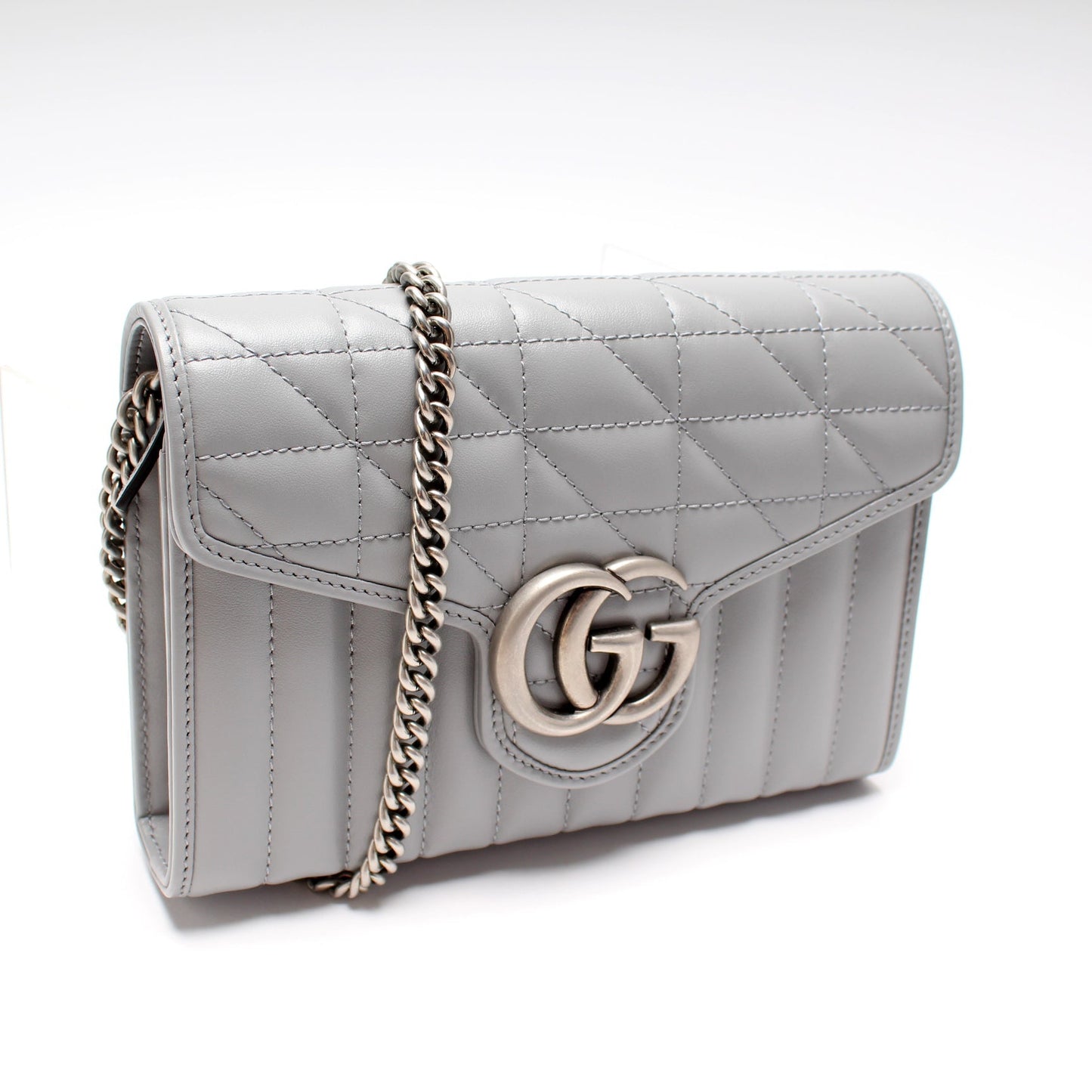 Gucci Marmont Aria Chain Wallet Case Chain Wallet