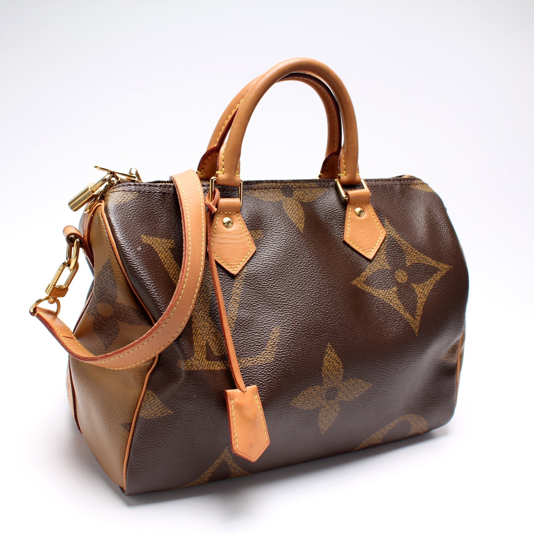 Louis Vuitton Speedy 30 Bandouliere Giant Reverse Monogram Handbag